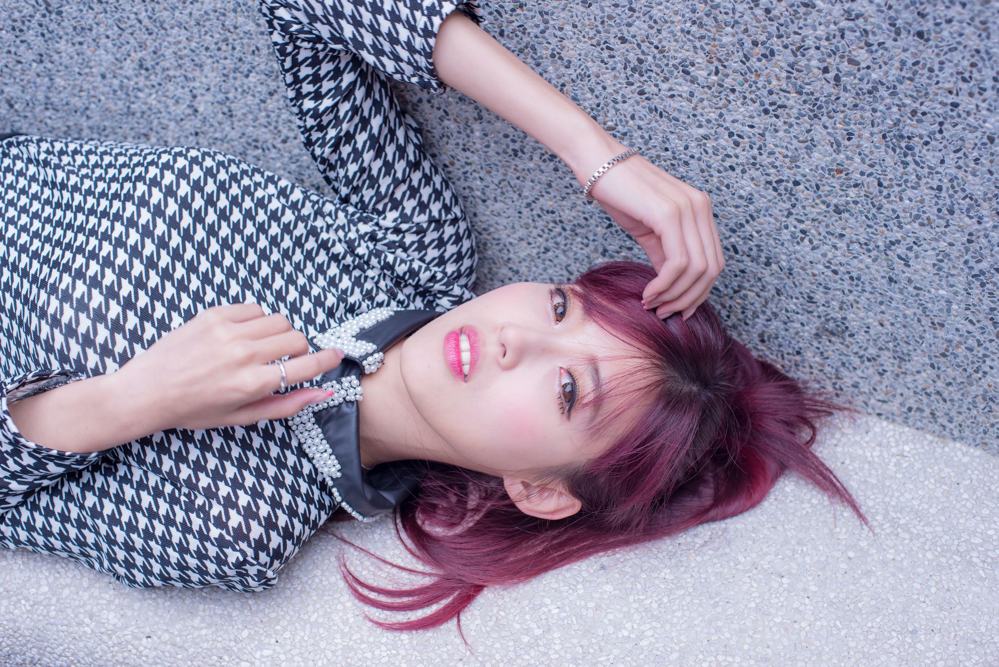 廖挺伶/Kila晶晶《超短裙+长靴街拍》-图50