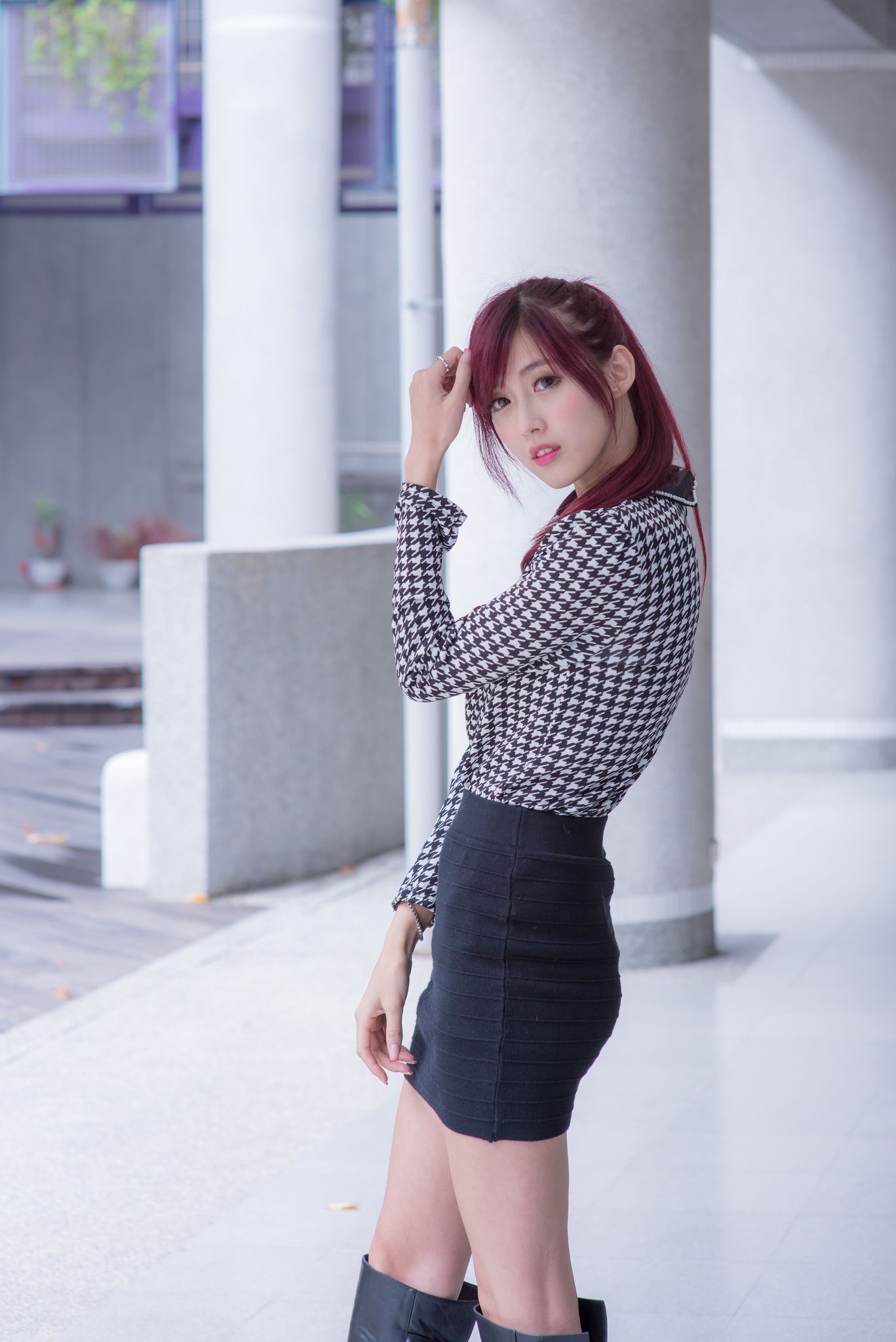 廖挺伶/Kila晶晶《超短裙+长靴街拍》-图51