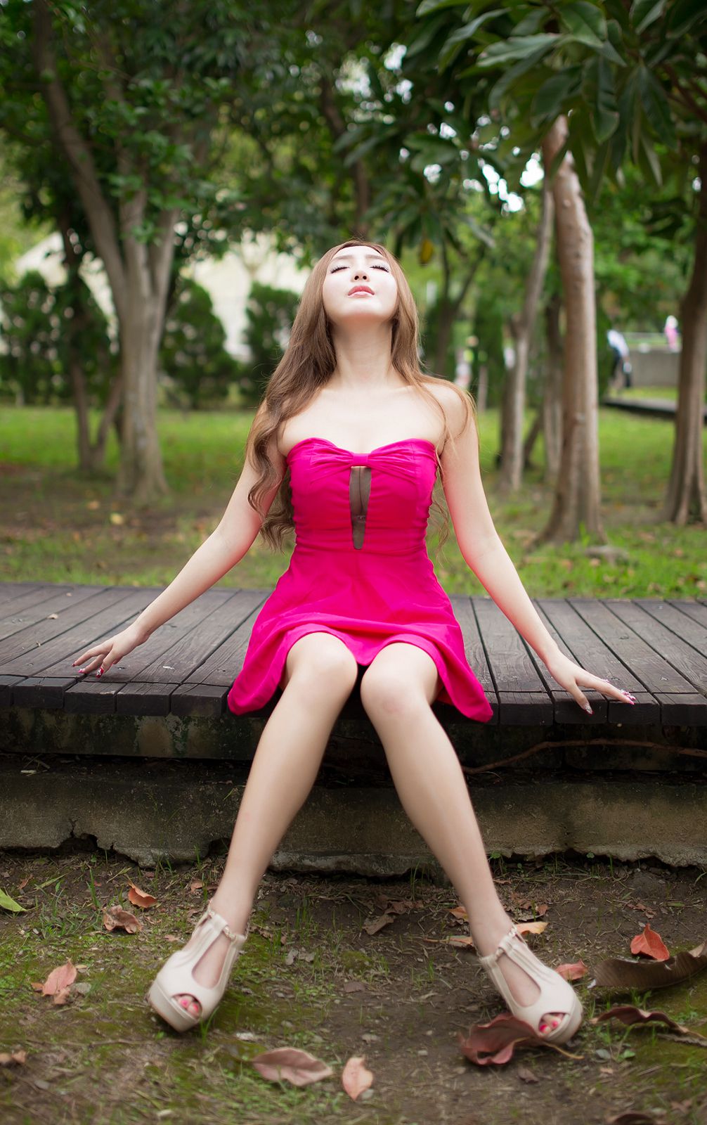 Syuan赵芸《极品粉嫩红裙女神》-图16