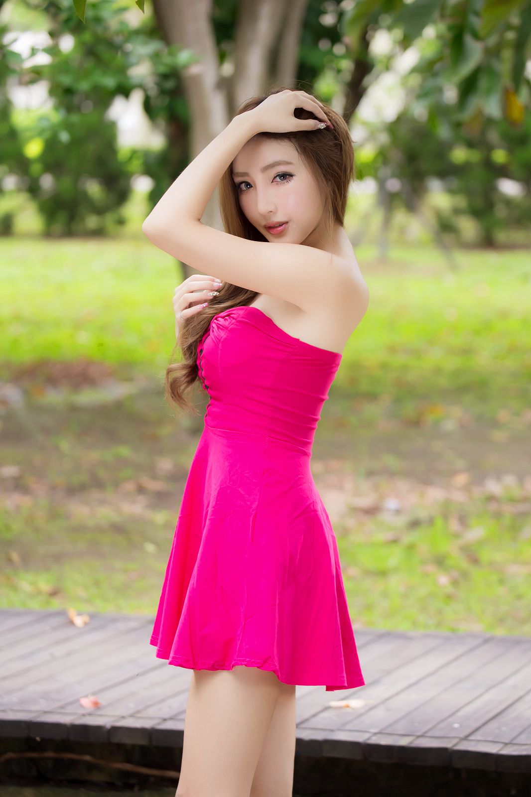 Syuan赵芸《极品粉嫩红裙女神》-图7