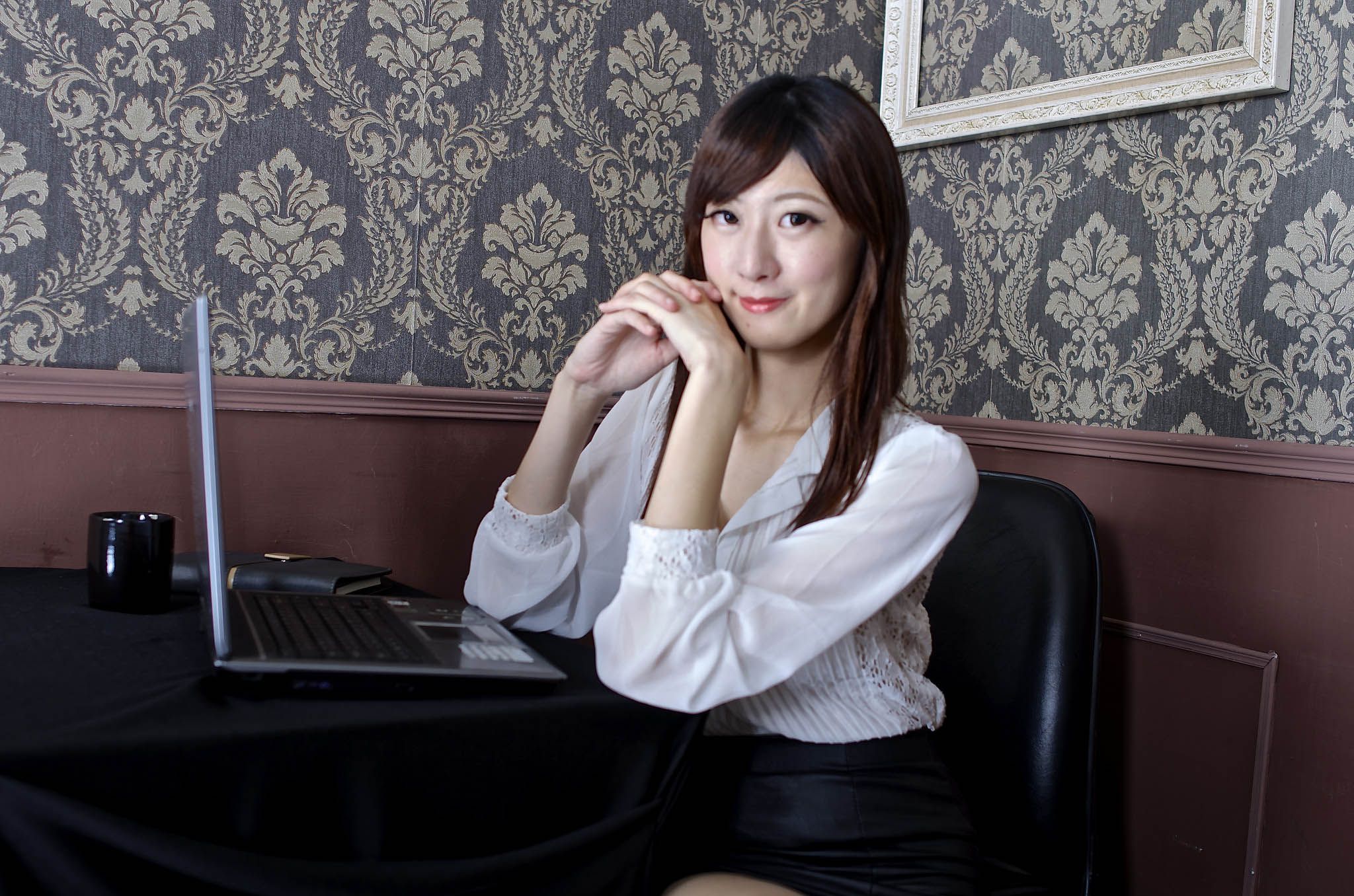 台湾美女Queena林茉晶《制服诱惑》写真图片合集-图9