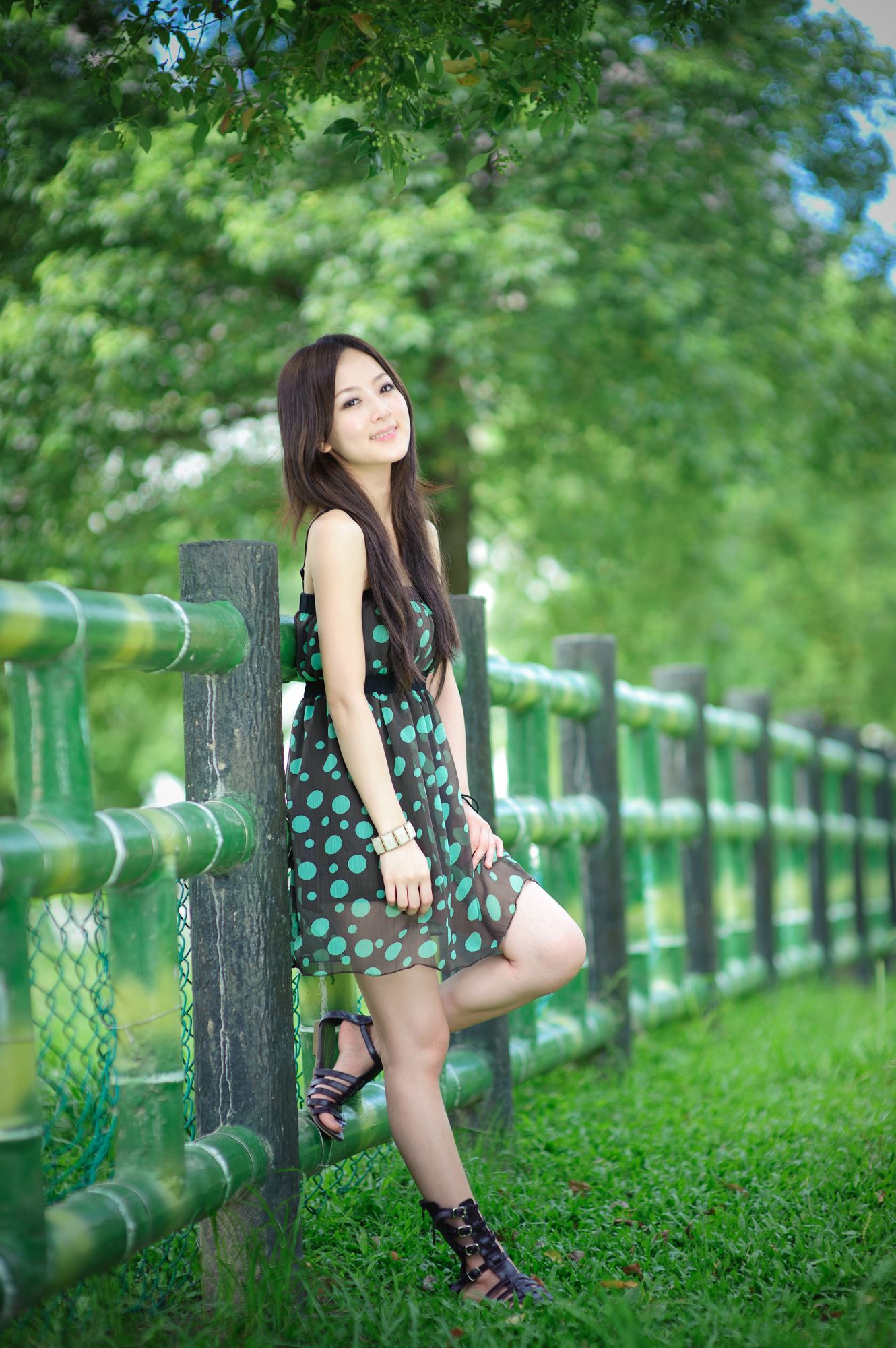 张允霏/果子MM《永和四號公園外拍》-图5