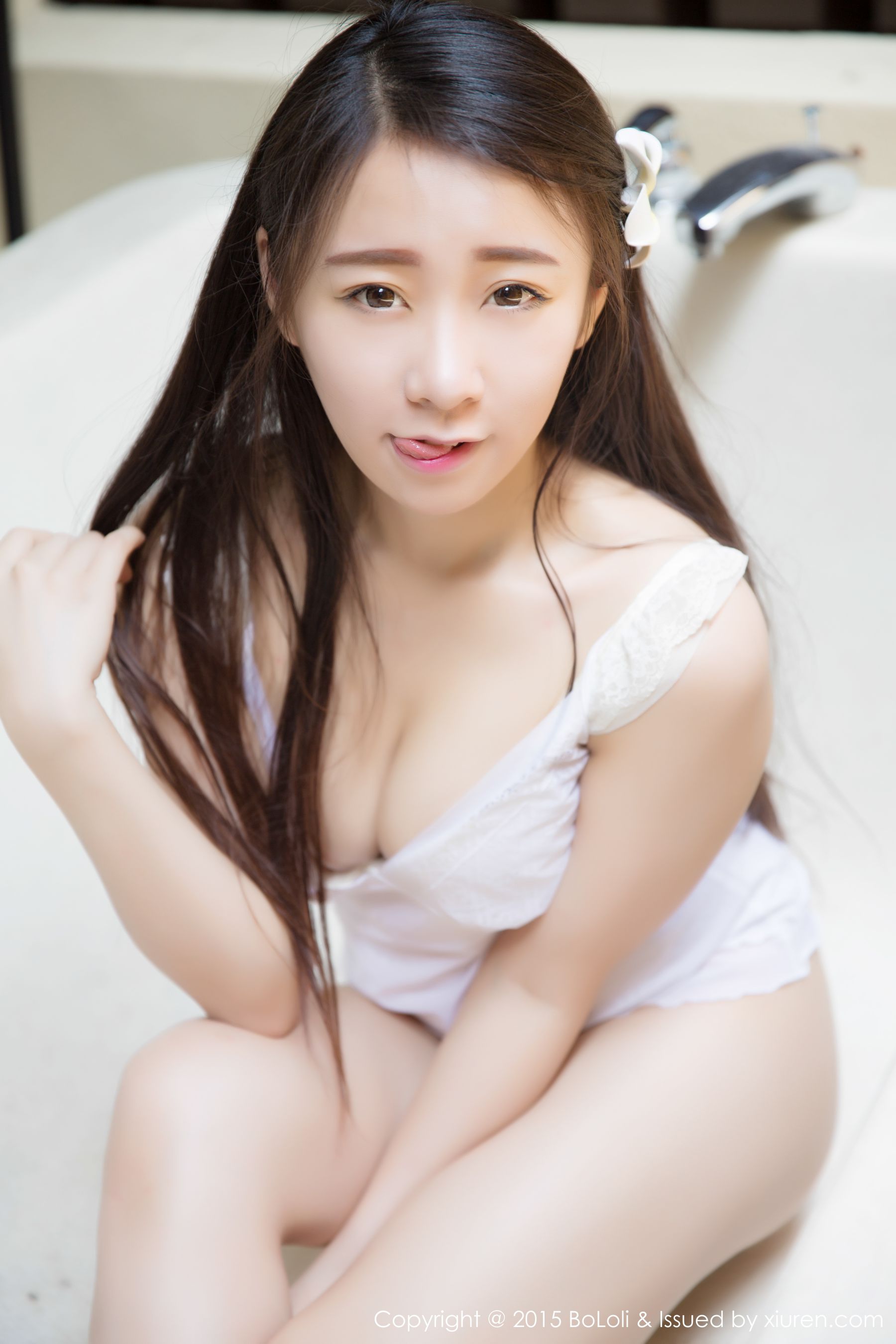 朵比dobby《清凉比基尼+纯白浴室篇》  Vol.013 写真集-图23
