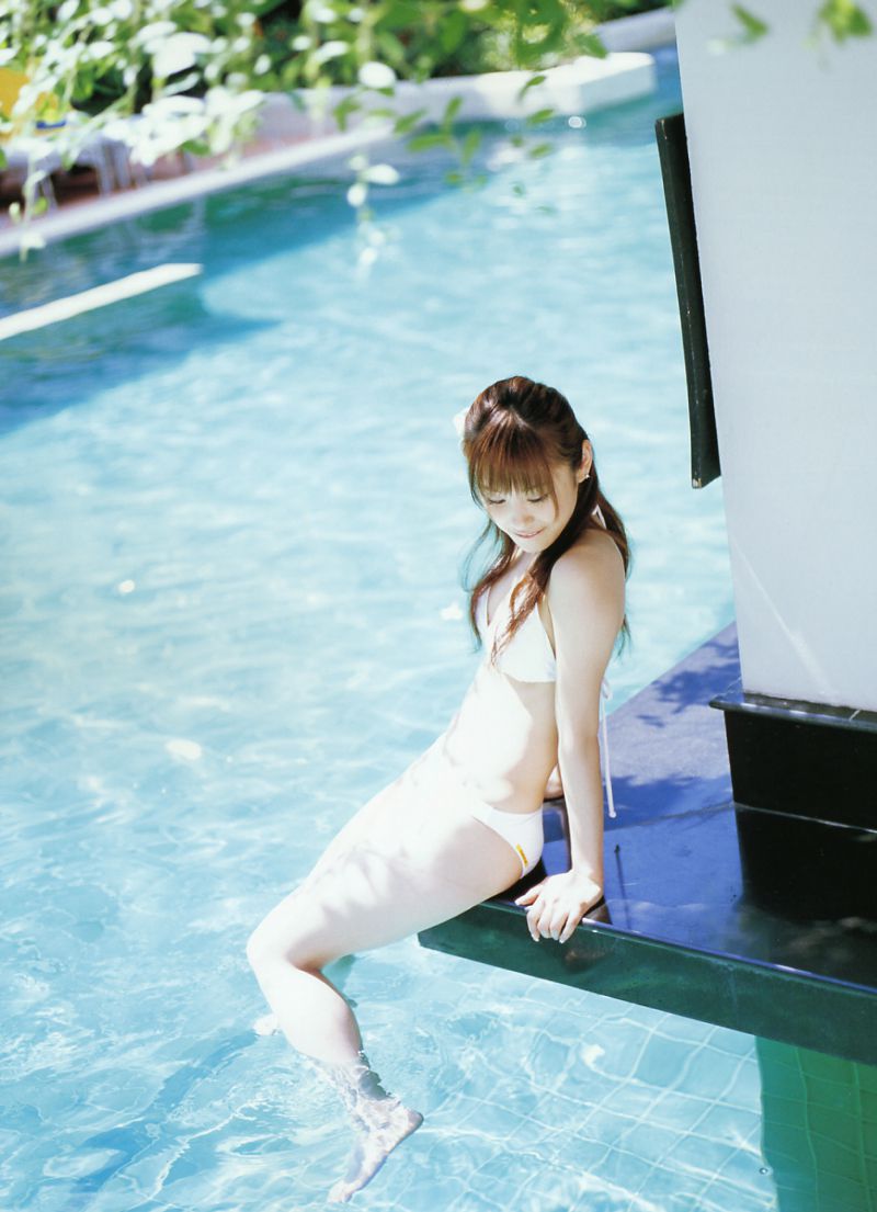 Ai Takahashi 高橋愛《Love Hello》-图1