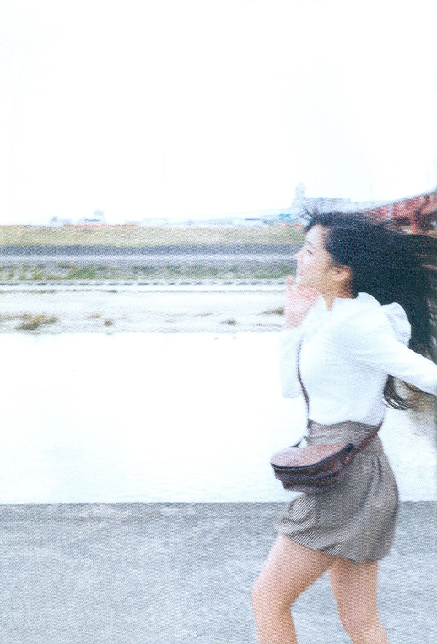 广田爱花/廣田あいか  《AIAI RAILWAY TRIP》写真DVDブック-图21