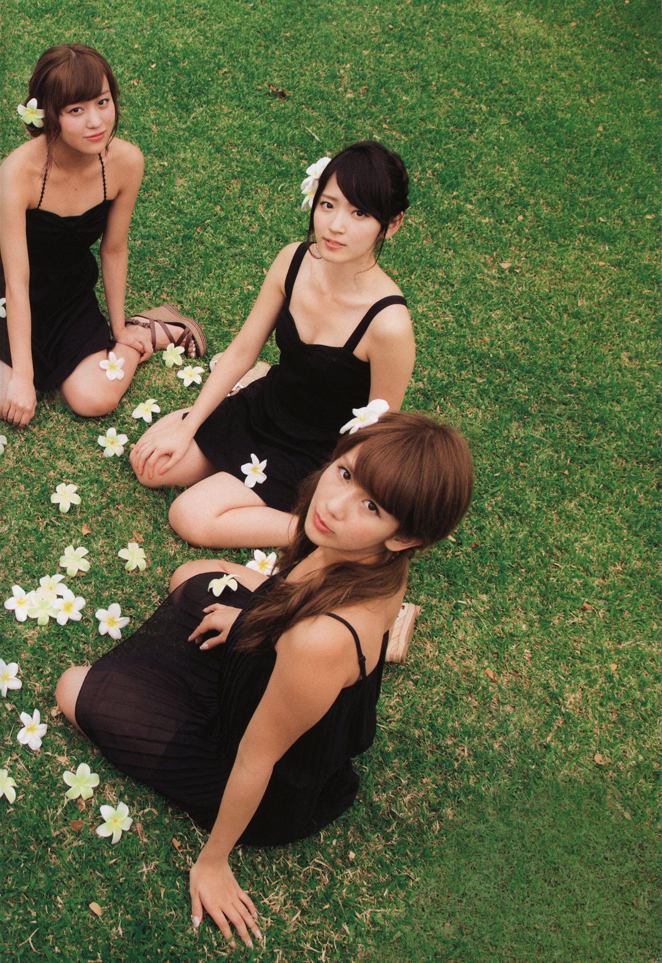 Alo-Hello! ℃-ute Photobook 2014-图14