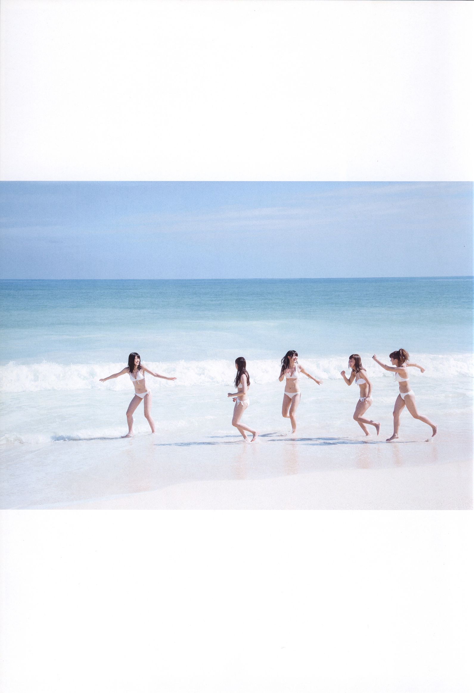 Alo-Hello! ℃-ute Photobook 2014-图48