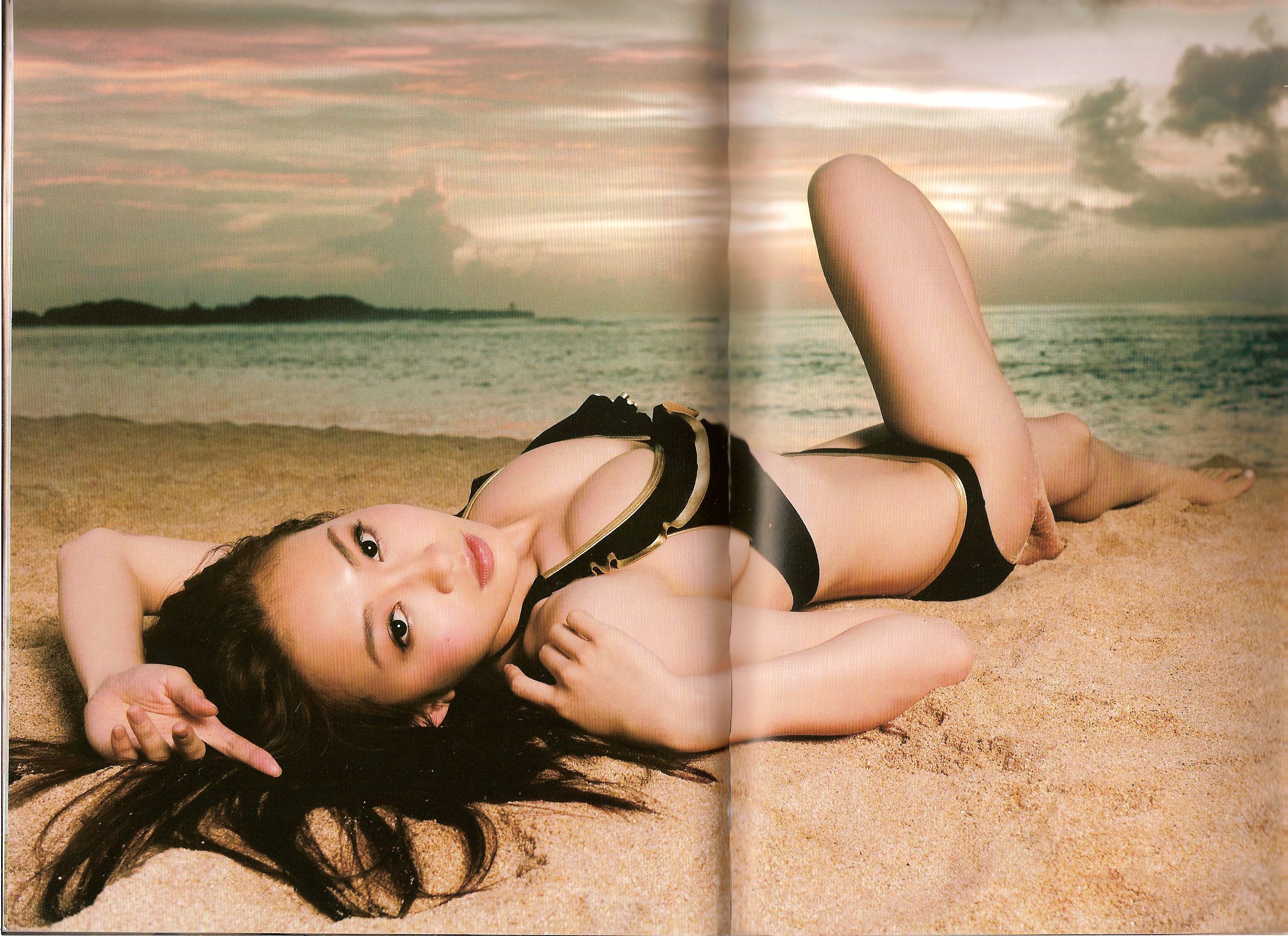 Carol楊焉《Huge》-图96