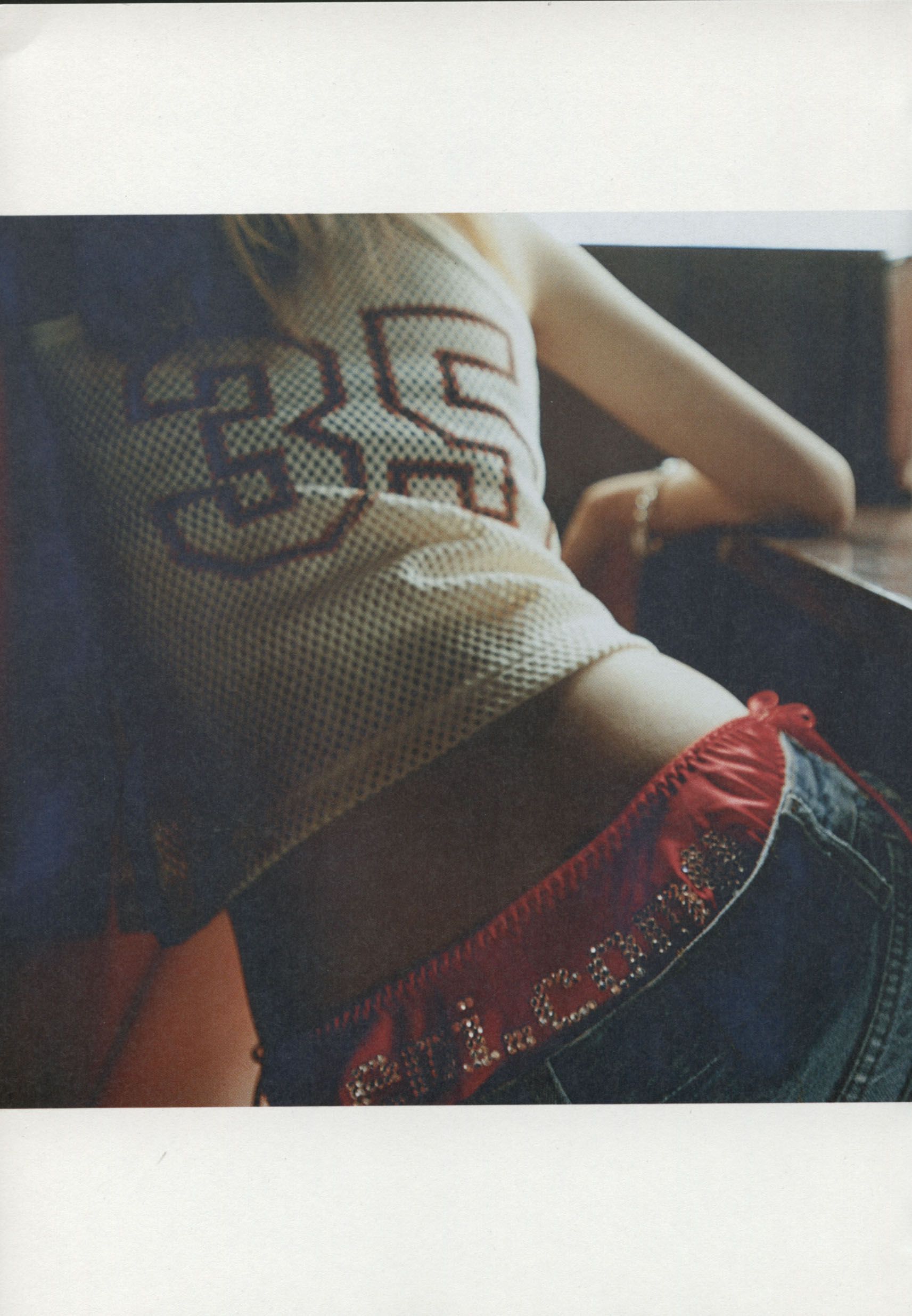 Emi Suzuki 铃木惠美 《Love》-图1