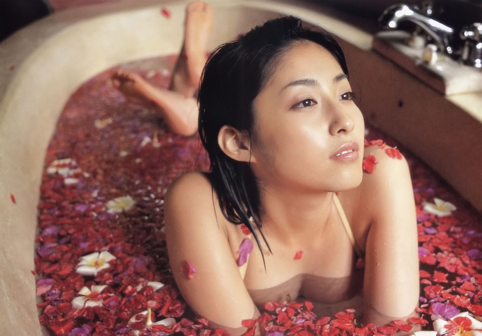 佐藤寛子《情熱 》(見開連結済)-图10