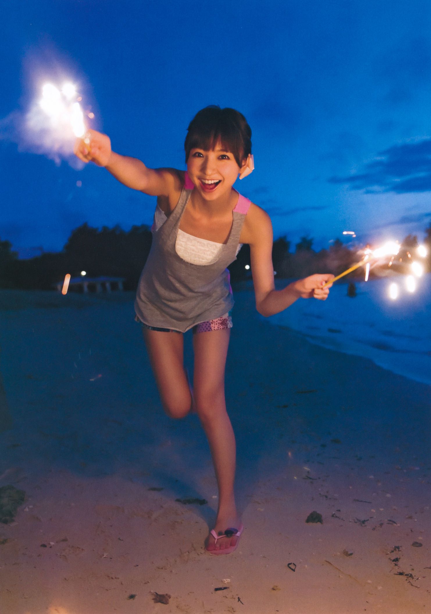 篠田麻里子《Memories》完全版-图18