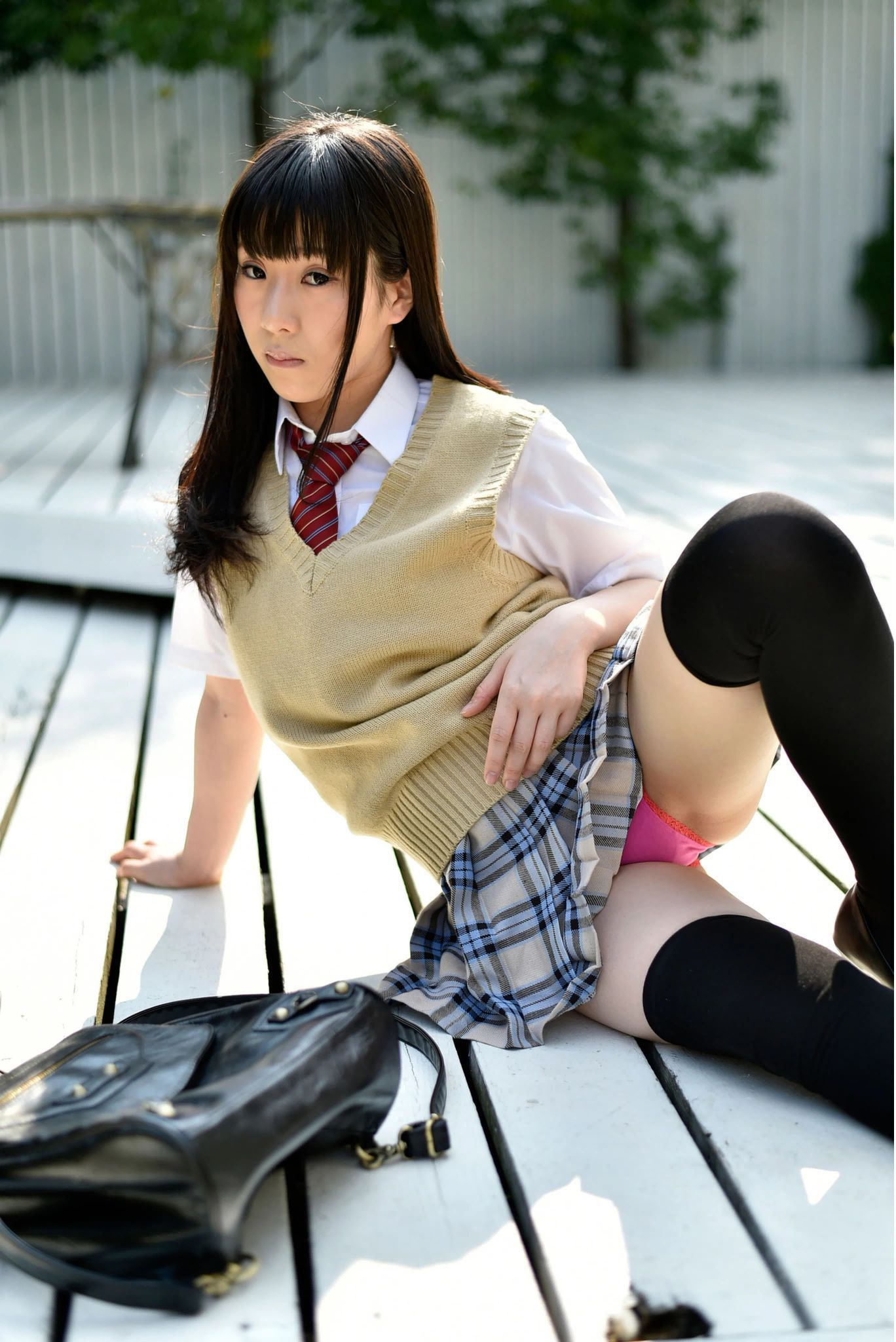 雨宮留菜 《女子校生 萌える絶対領域》-图15