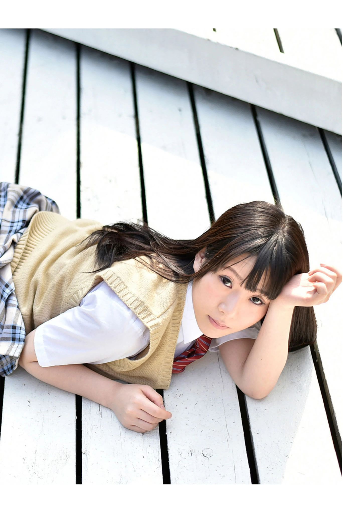 雨宮留菜 《女子校生 萌える絶対領域》-图43