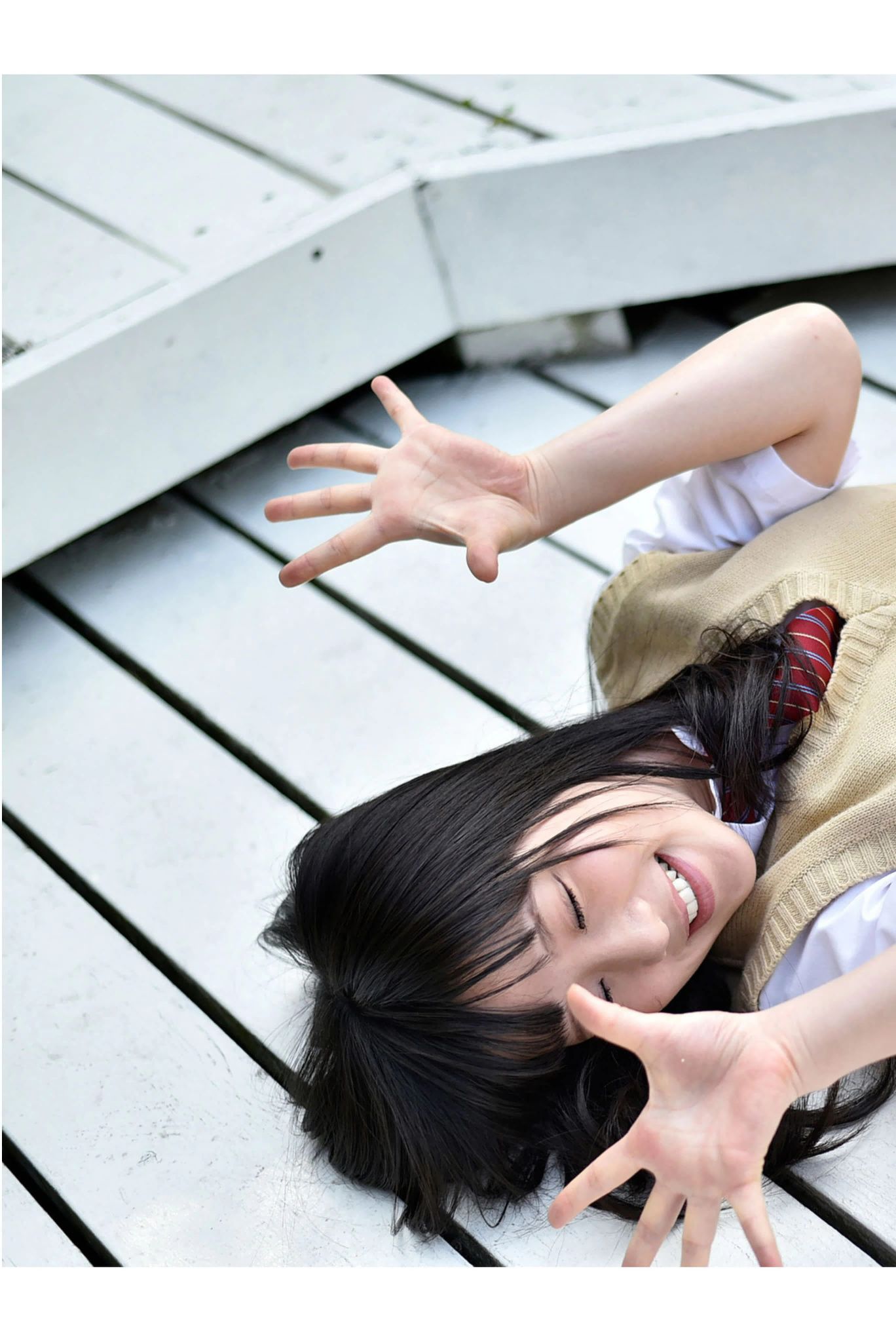 雨宮留菜 《女子校生 萌える絶対領域》-图49