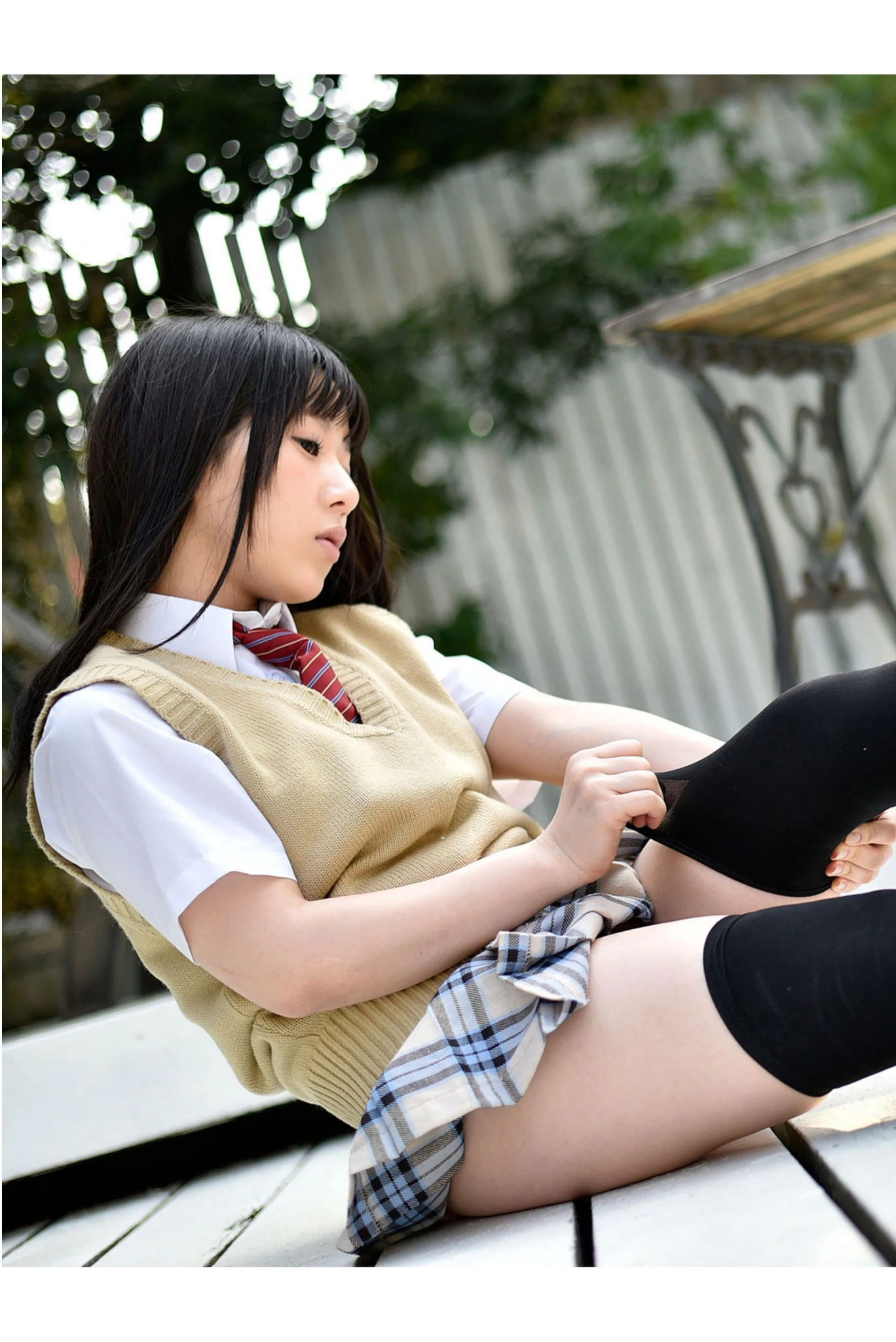 雨宮留菜 《女子校生 萌える絶対領域》-图53