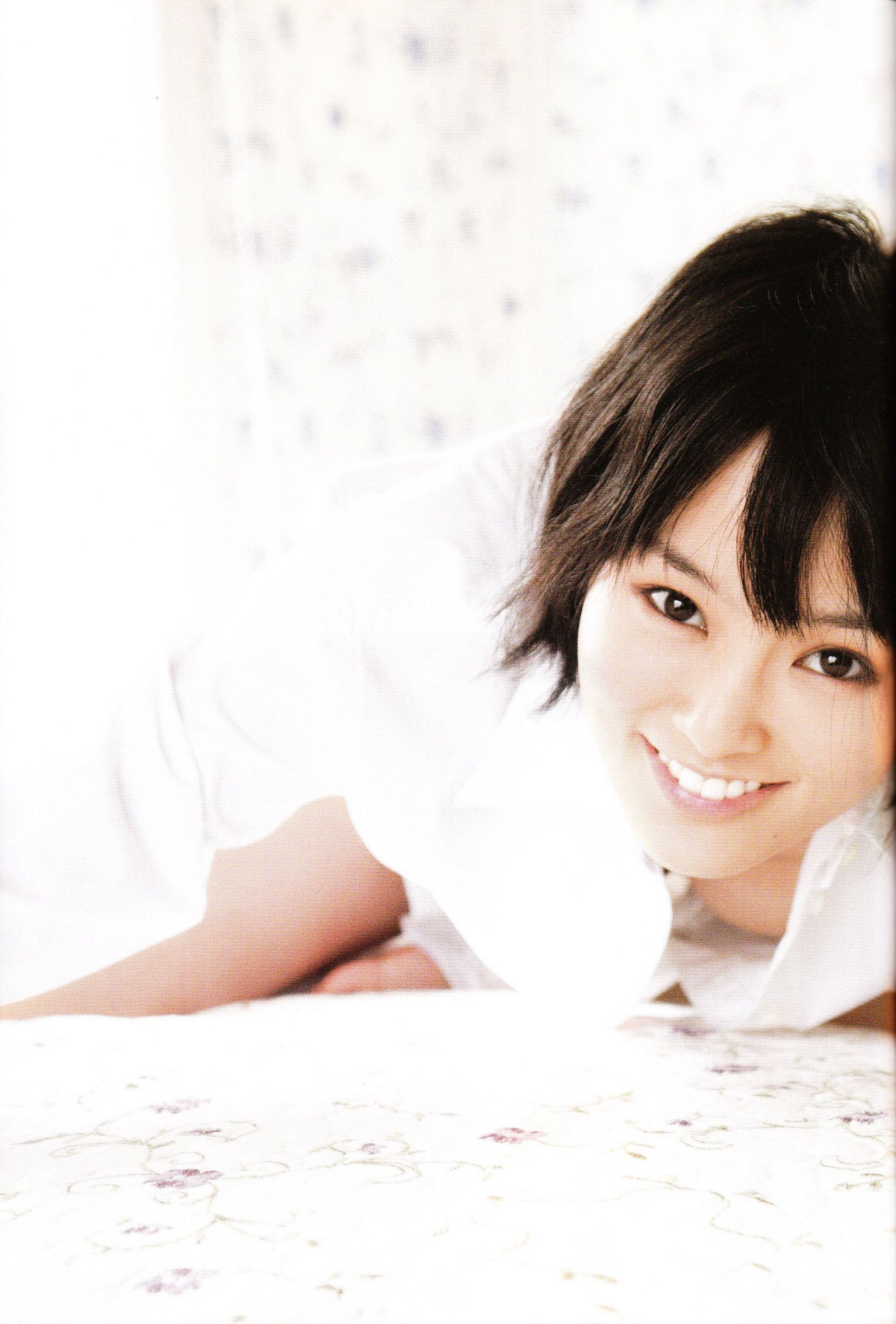 Sayaka Yamamoto 山本彩《みる神》-图3