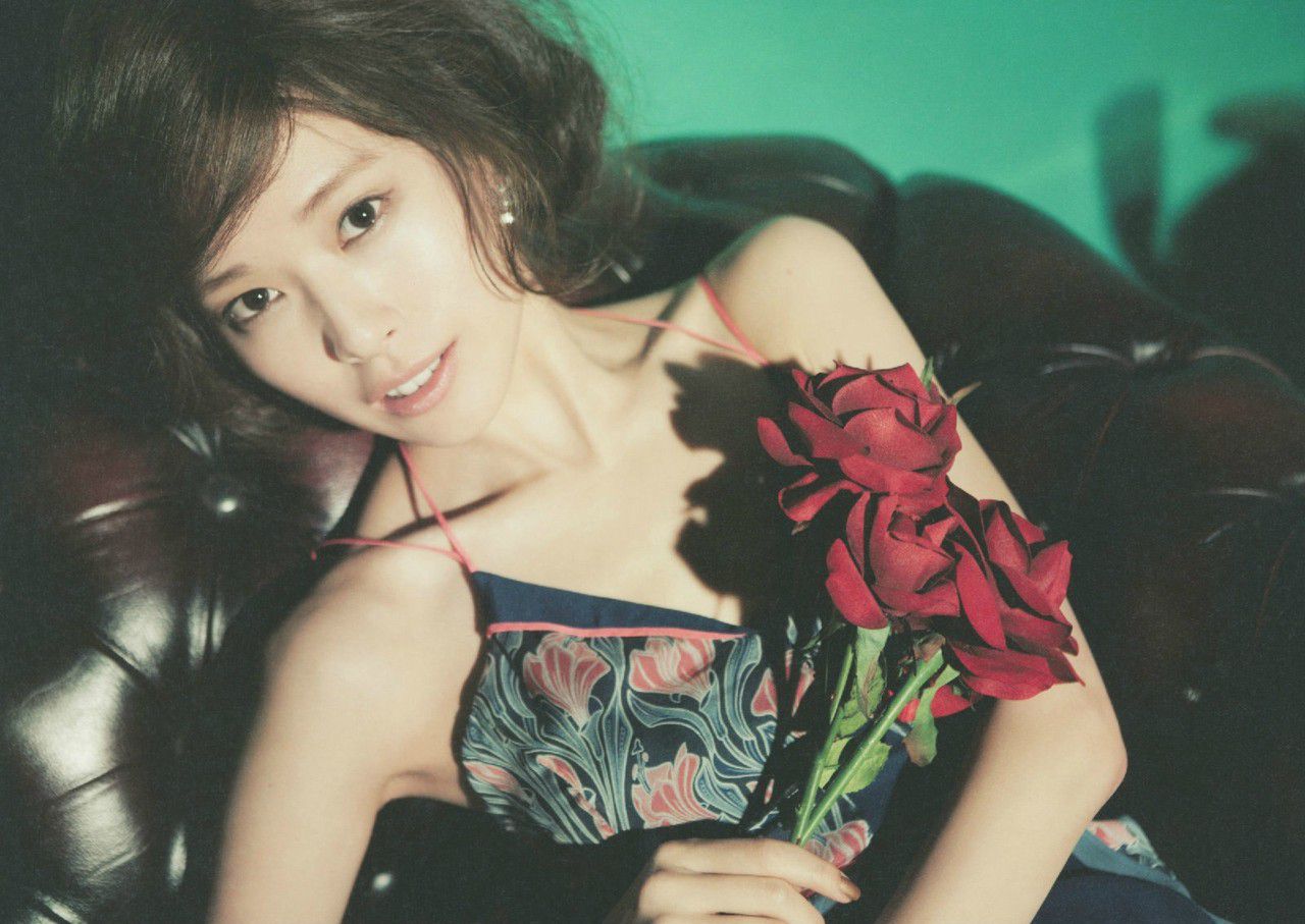 户田惠梨香 《IQUEEN》-图32