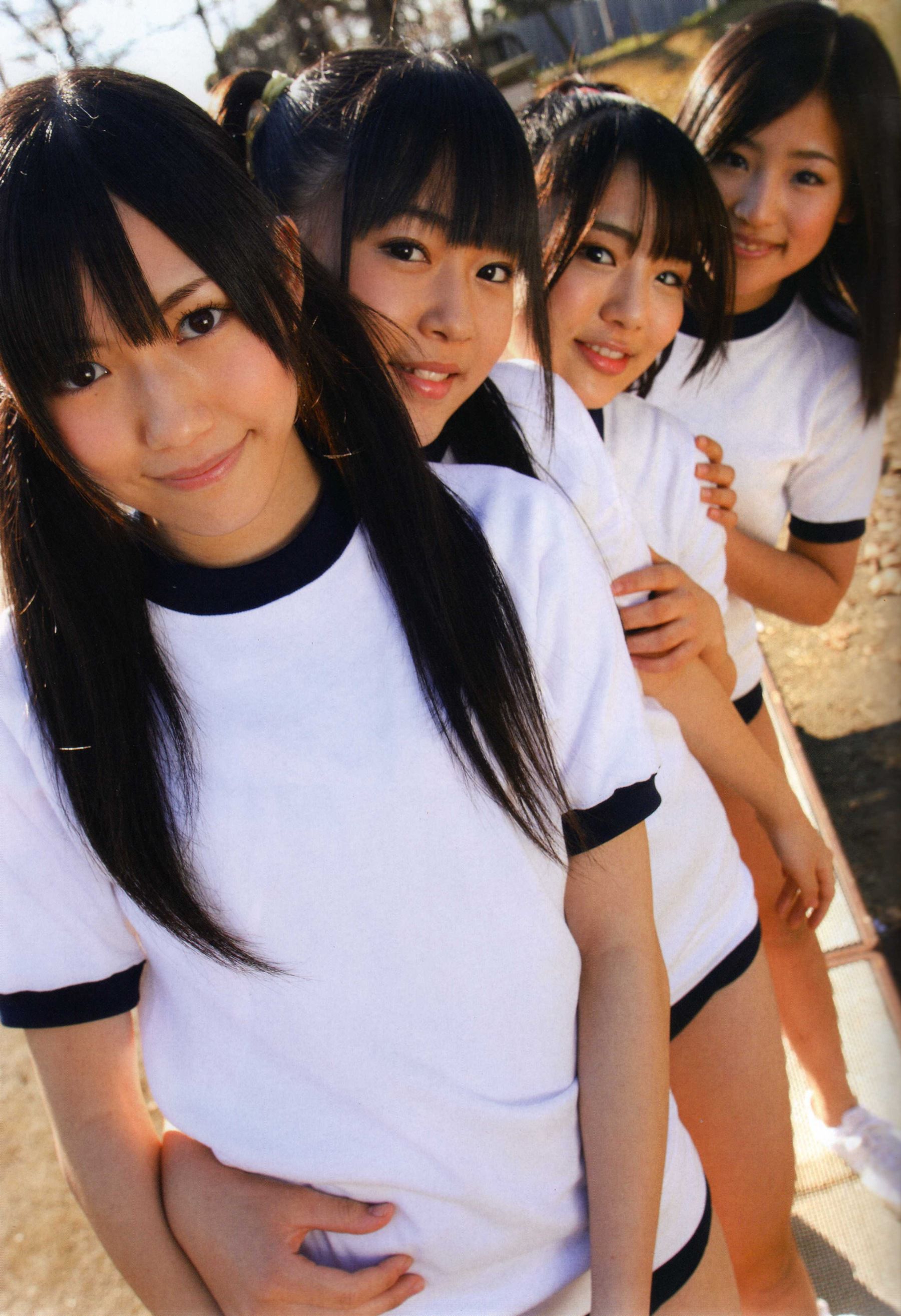 渡り廊下走り队 《Akkanbe》-图20