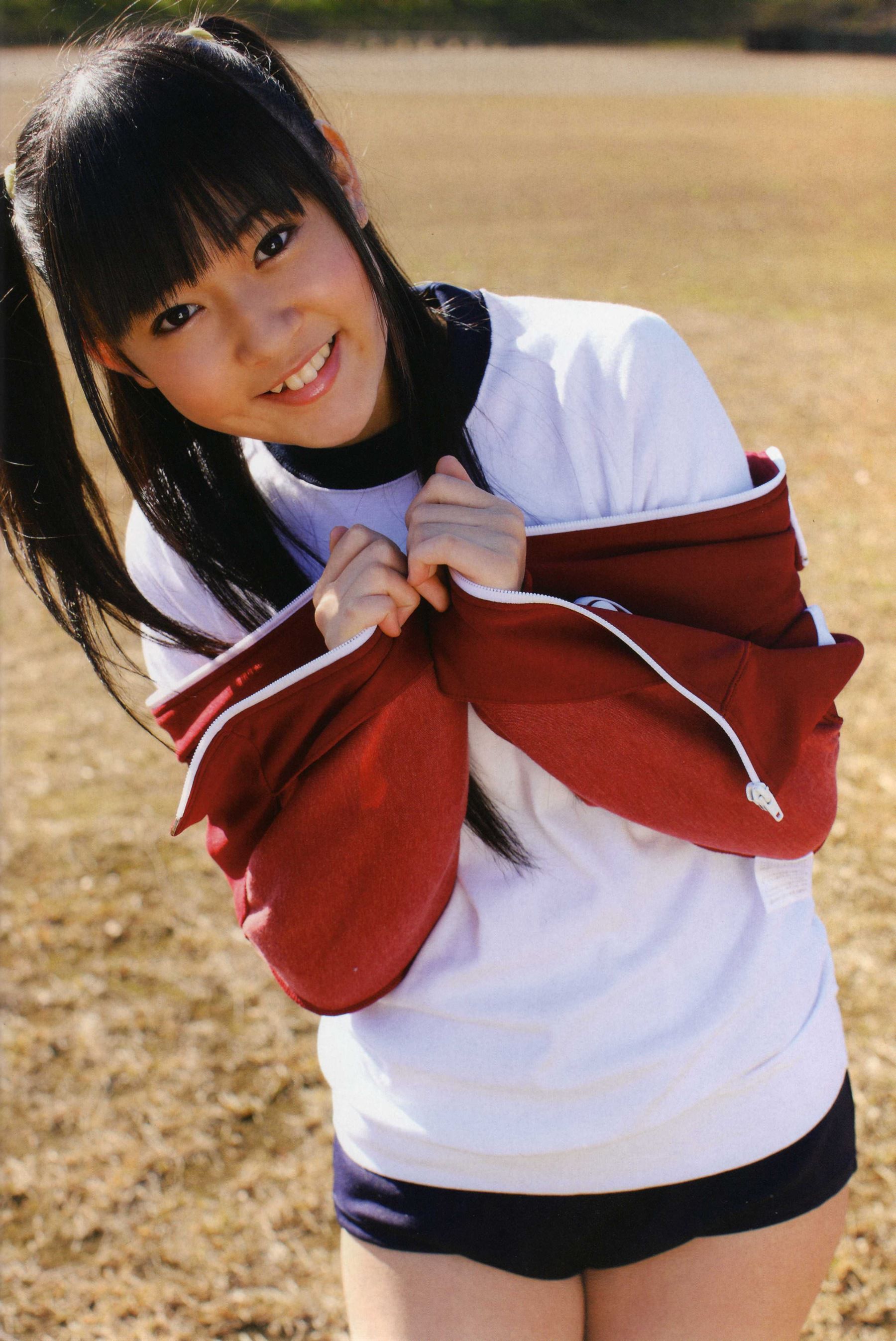 渡り廊下走り队 《Akkanbe》-图23