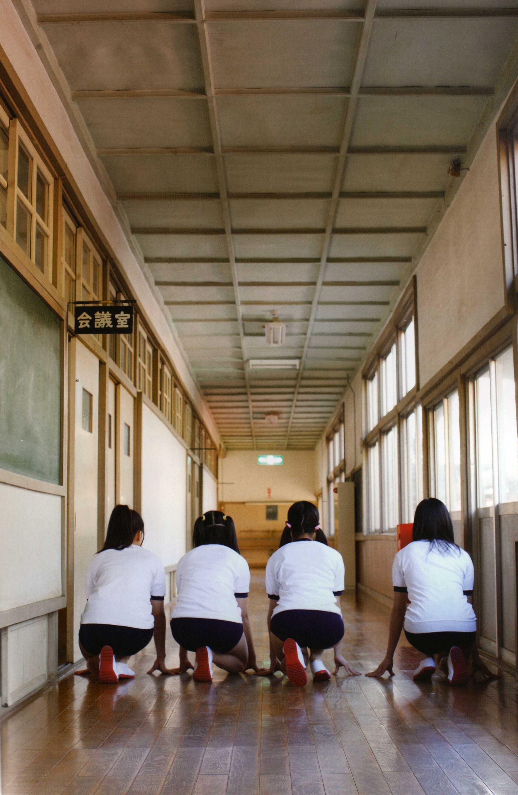 渡り廊下走り队 《Akkanbe》-图30