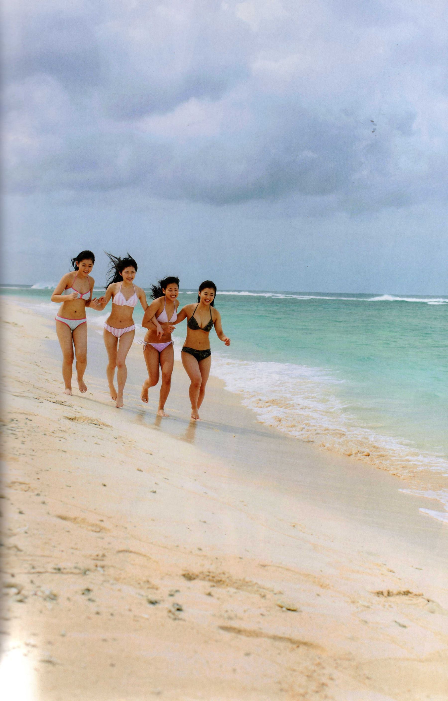 渡り廊下走り队 《Akkanbe》-图56