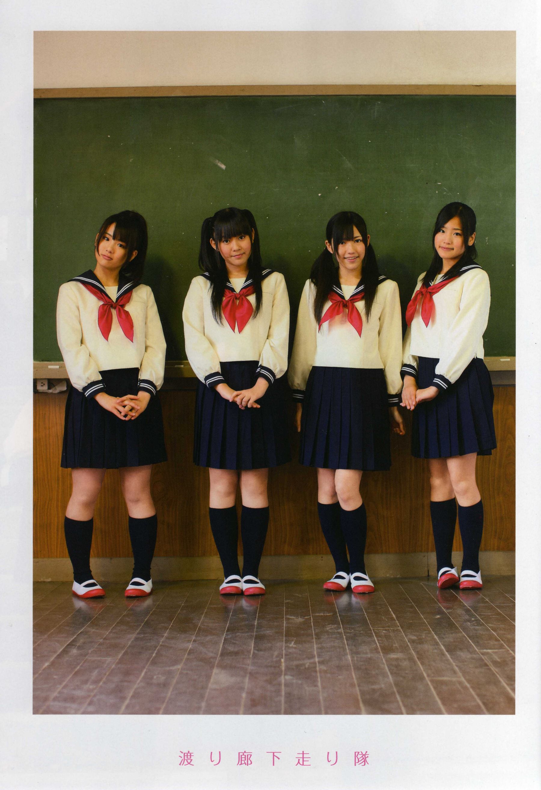 渡り廊下走り队 《Akkanbe》-图60