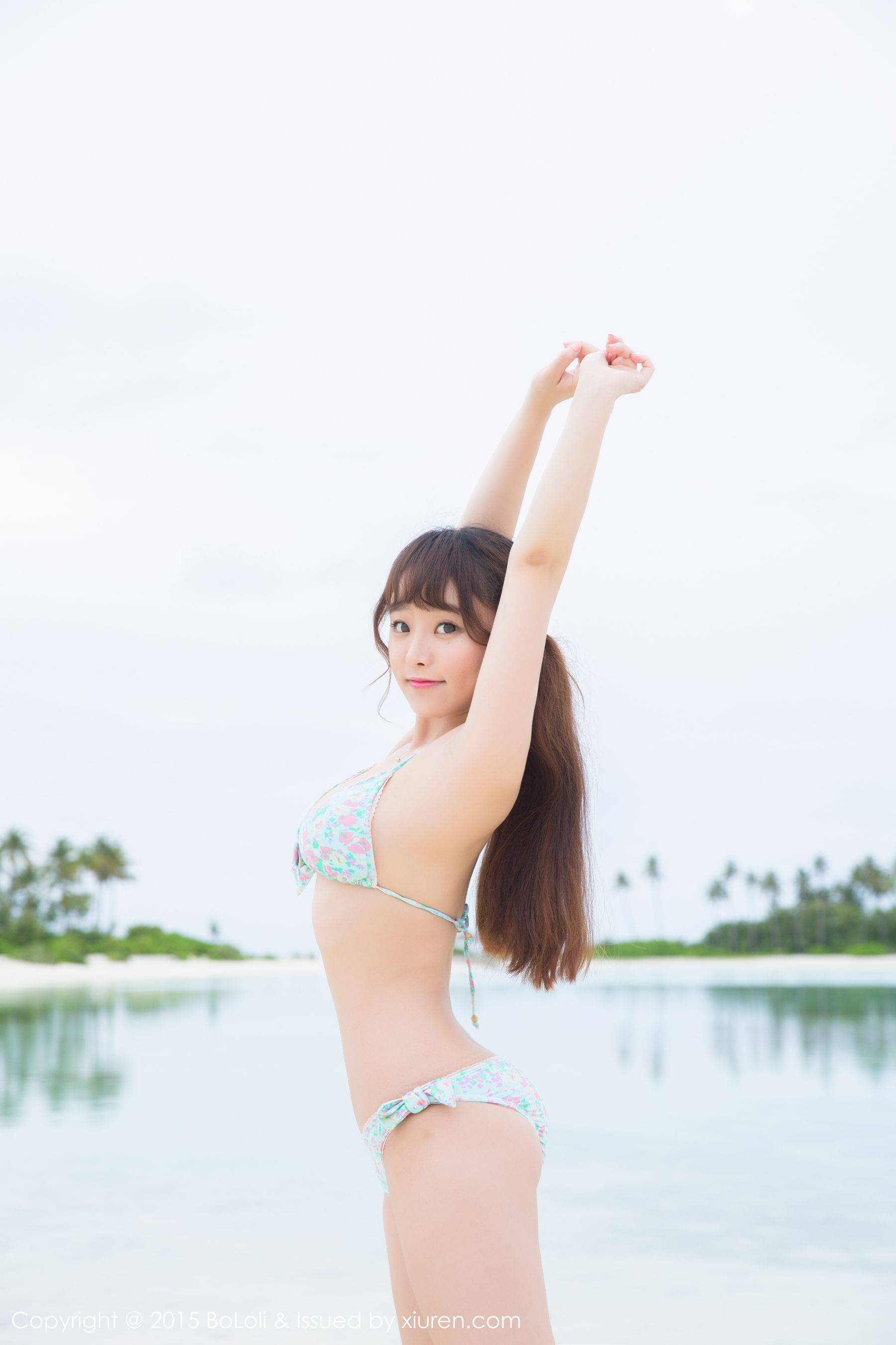 柳侑绮Sevenbaby《马尔代夫旅拍》比基尼+死库水  Vol.044 写真集-图0