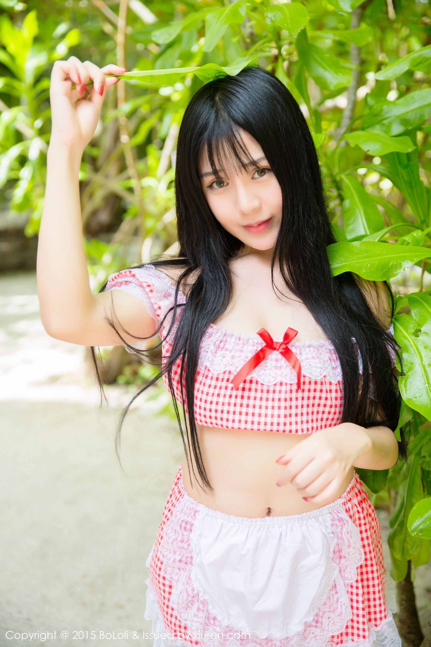 八宝icey《马尔代夫旅拍》清新女仆+猫耳比基尼  Vol.047 写真集-图3