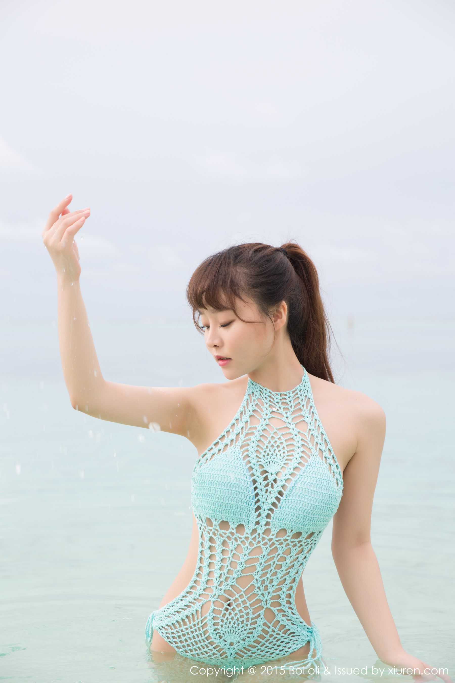 柳侑绮Sevenbaby/七宝 《马尔代夫旅拍》比基尼+捆绑系列  Vol.052  写真集-图9