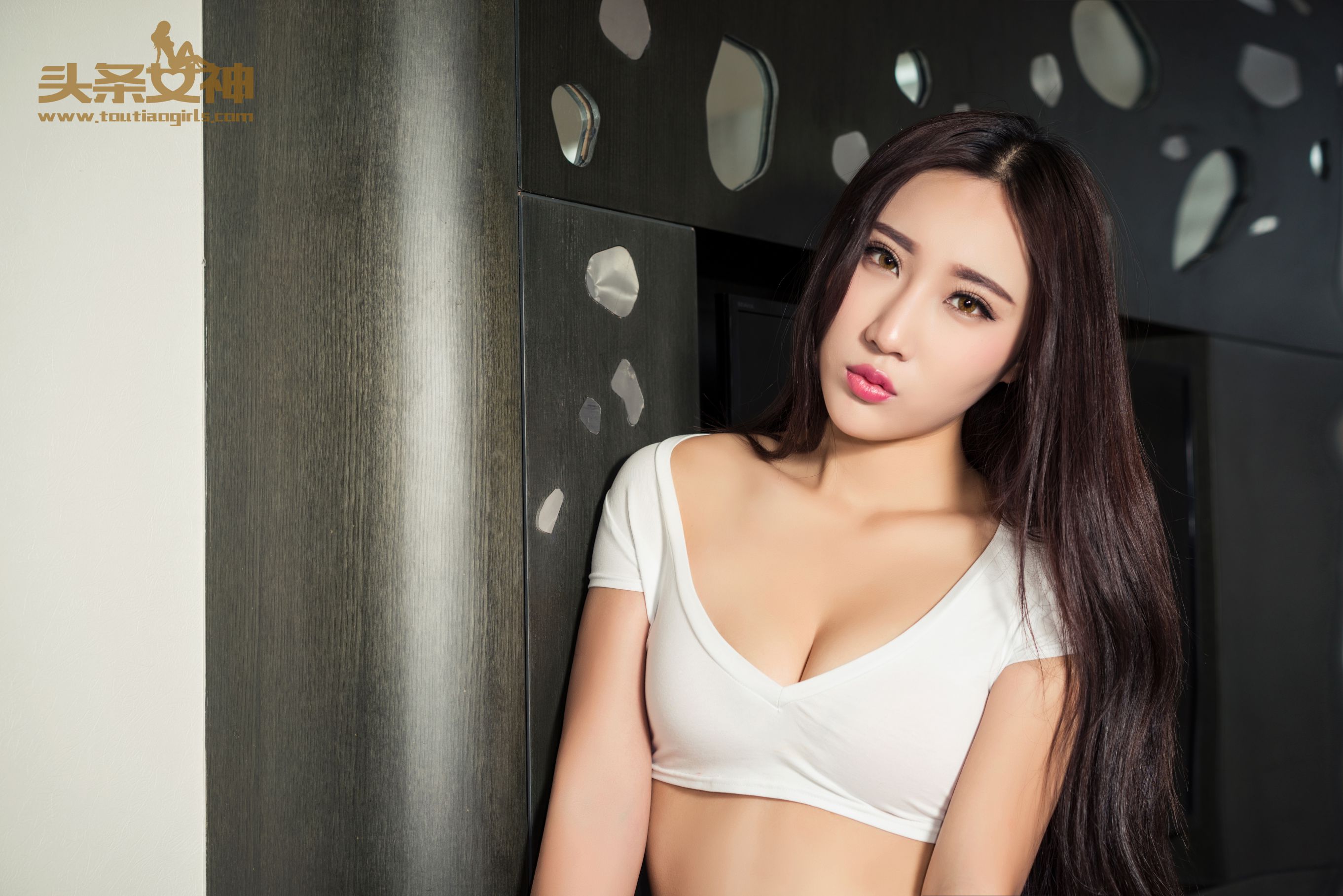 苏子淇《倔强的美丽》-图1