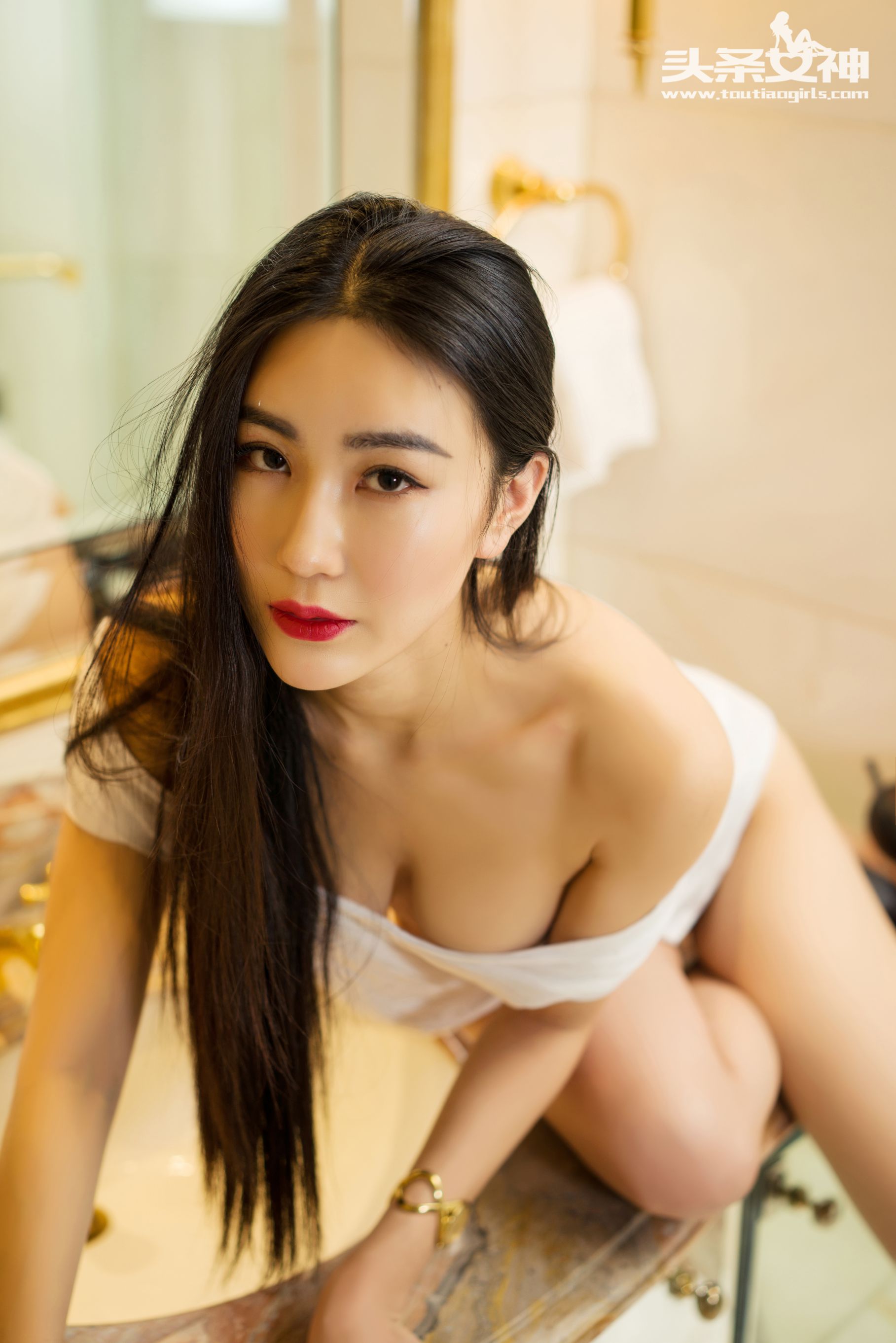 关爱妮/瑷妮《死在你杯里》-图23