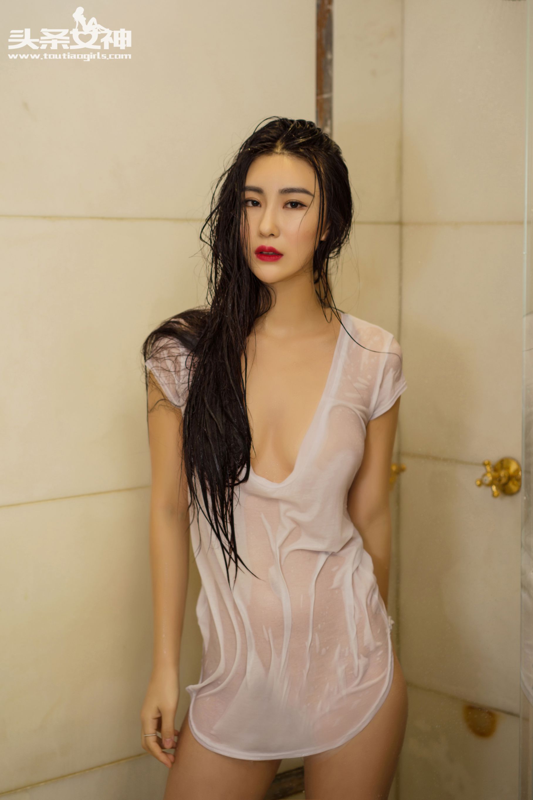 关爱妮/瑷妮《死在你杯里》-图32