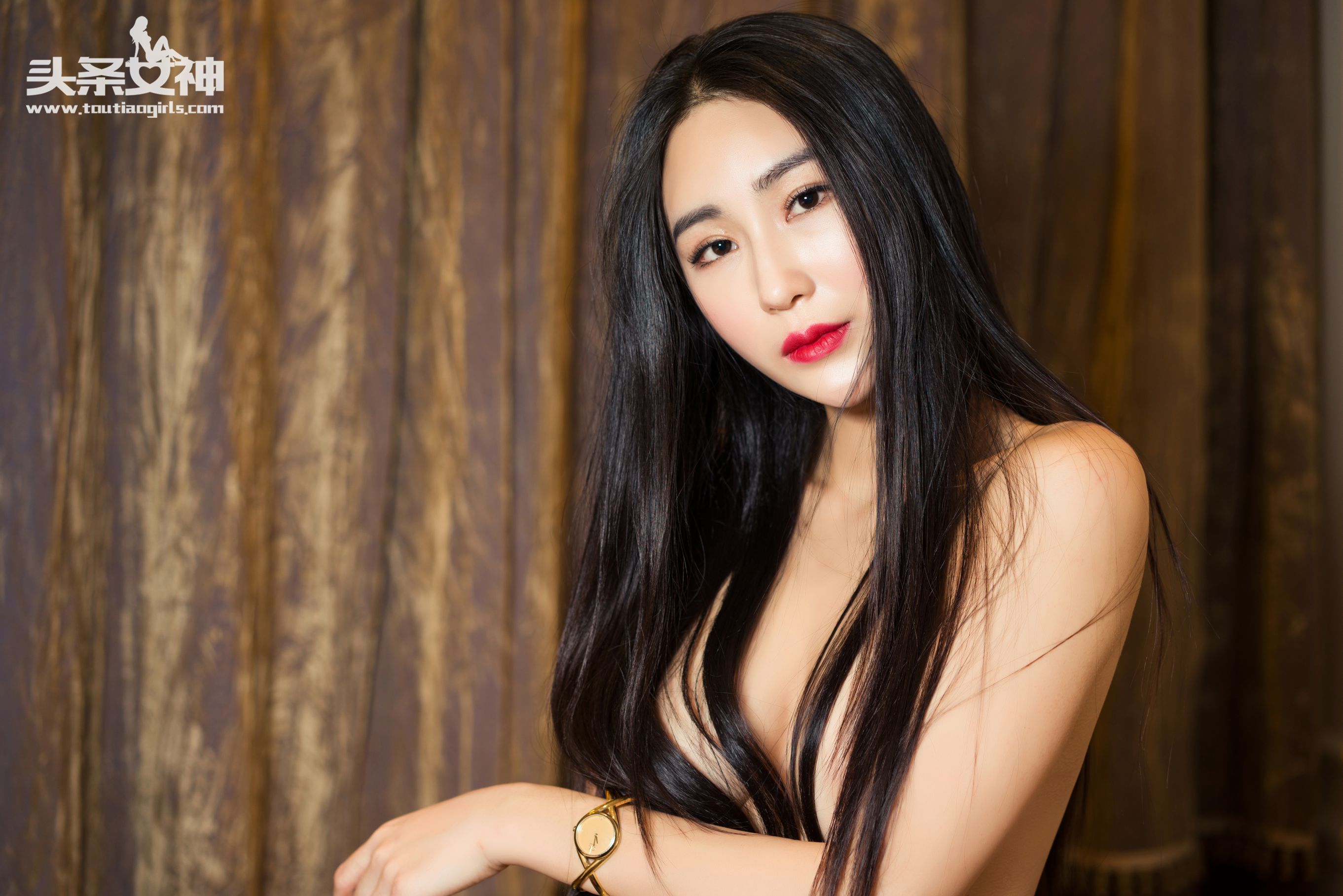 关爱妮/瑷妮《死在你杯里》-图7