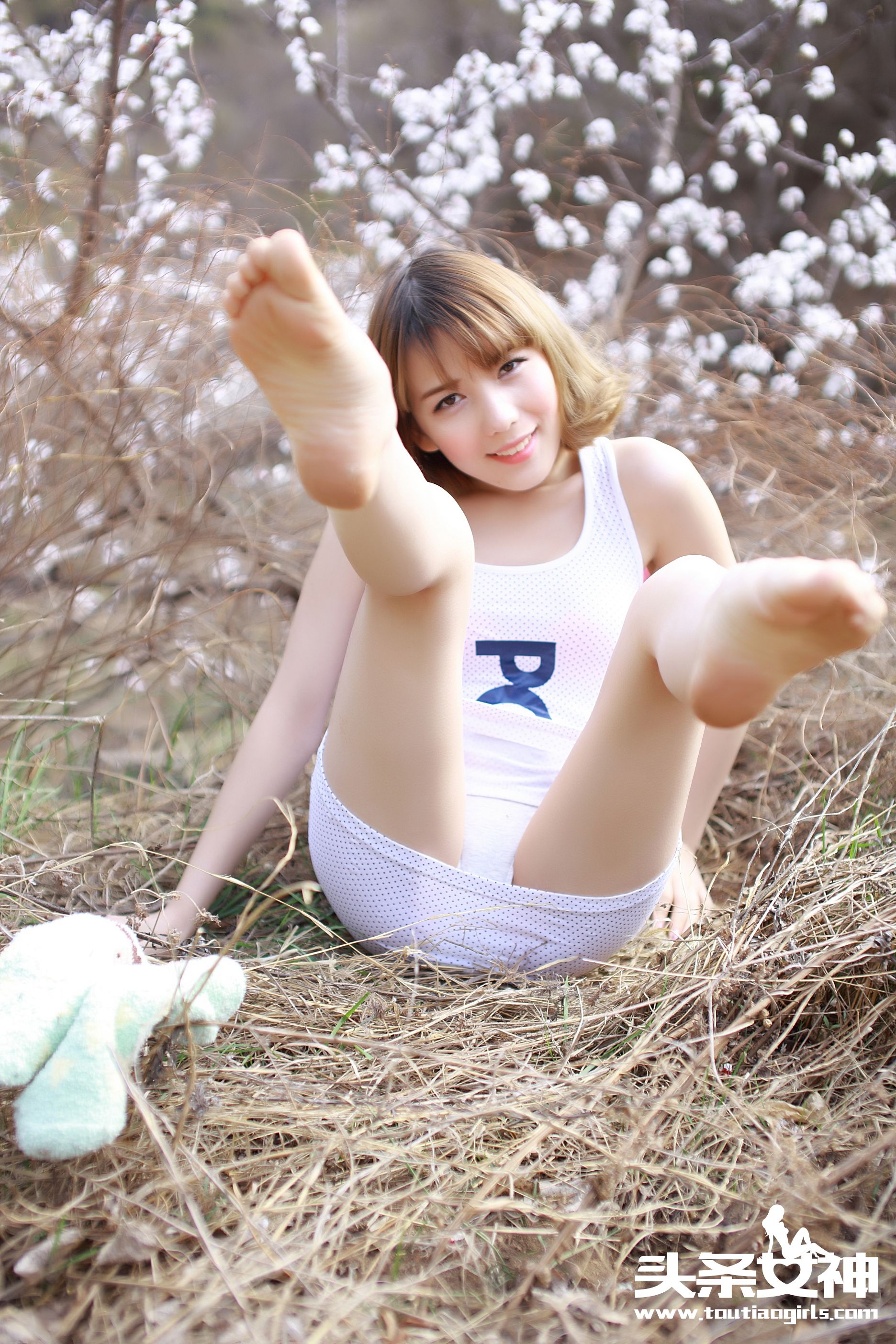 哈拿《魔女宅急变 野外露出》-图57