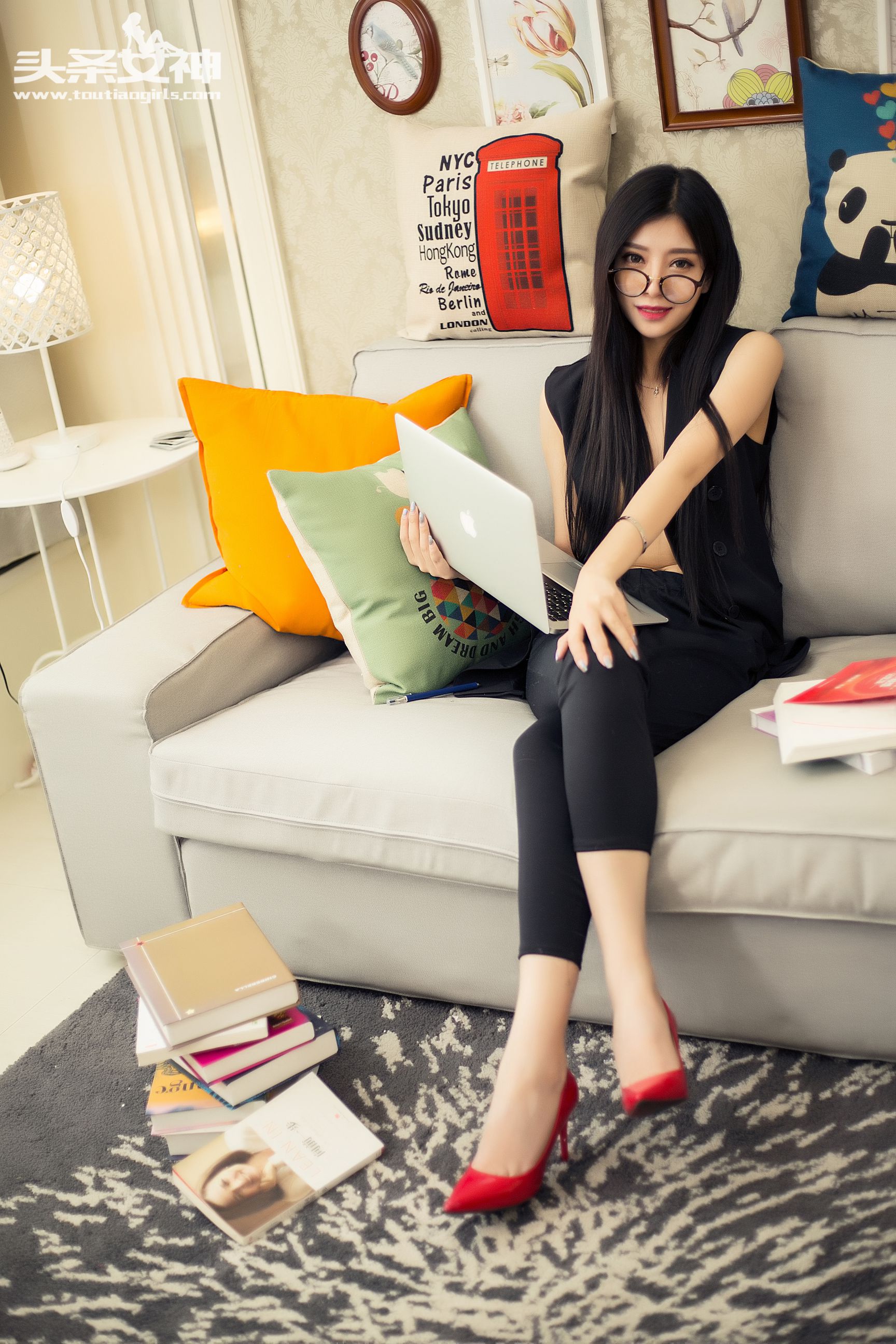 COCO《丝袜特刊》-图4