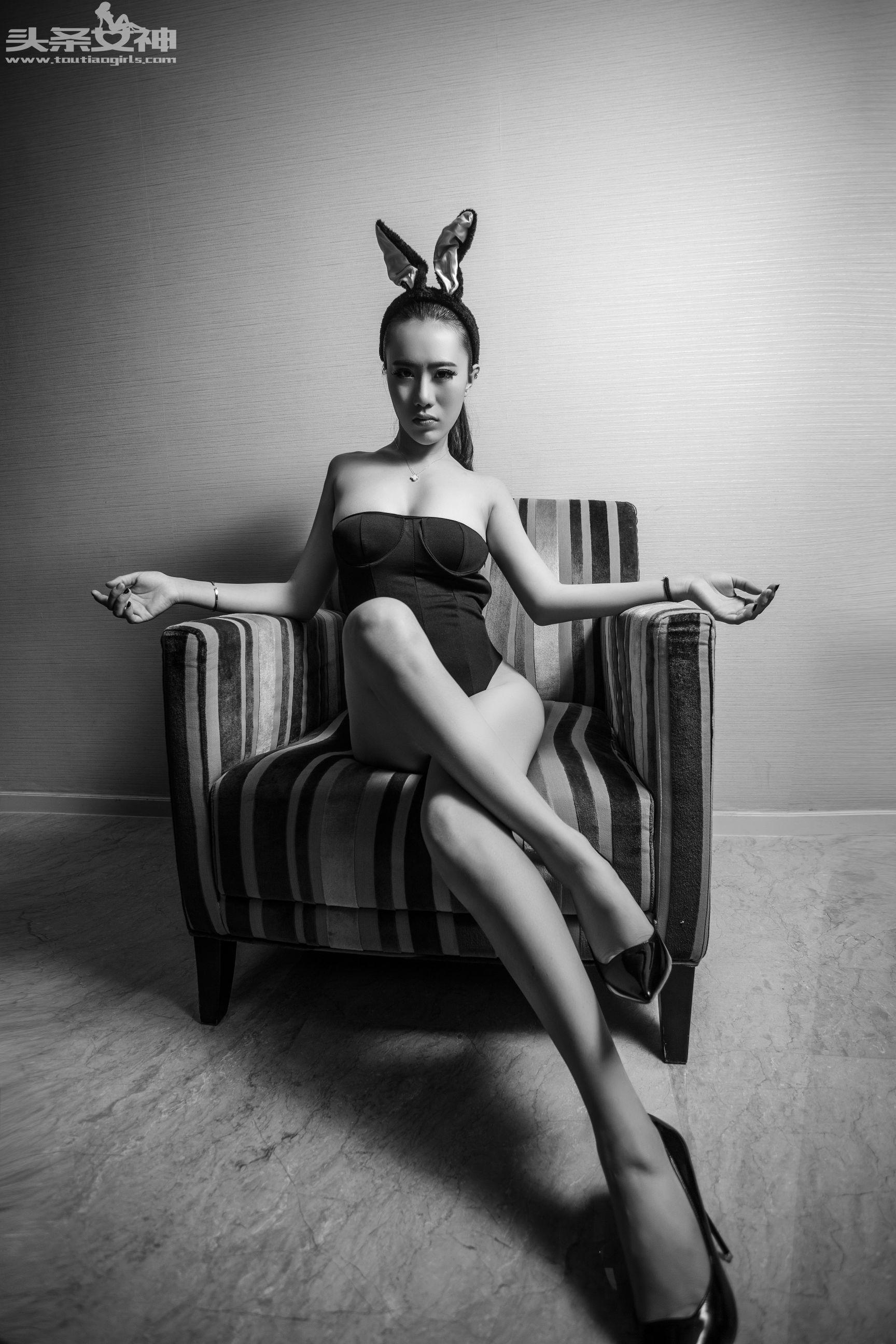 绮儿/胡宴绮《暗黑系巨乳小黑兔》-图0