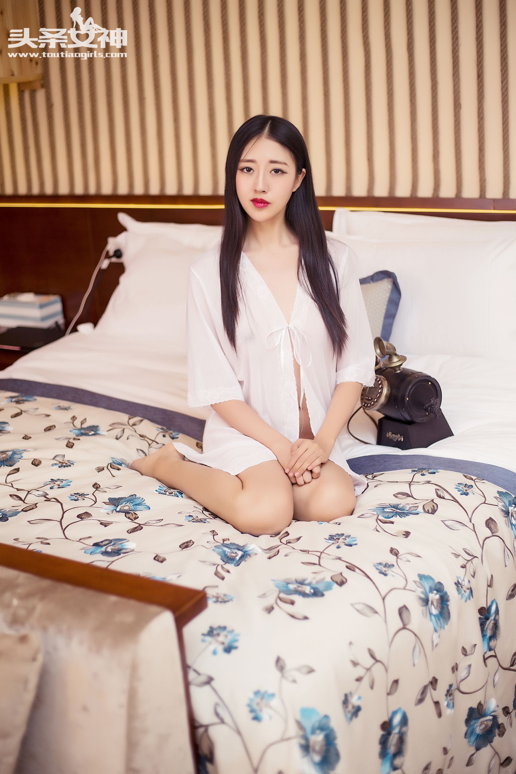 王竹《call me baby》-图0