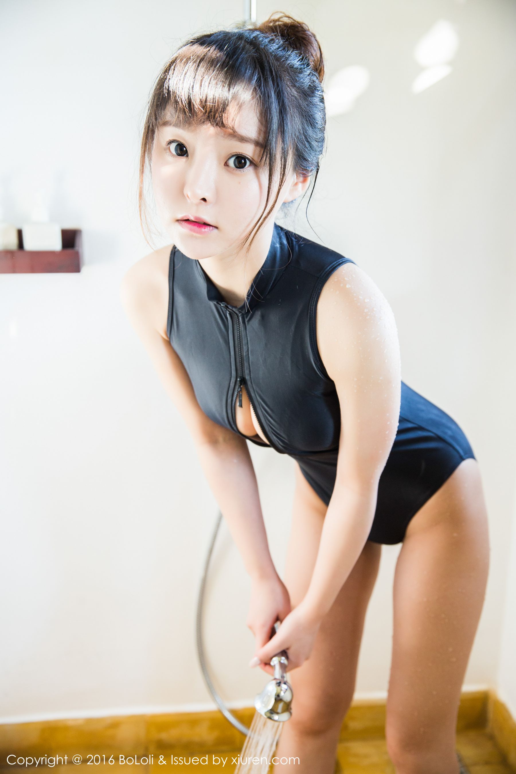 柳侑绮Sevenbaby《越南大叻旅拍》死库水+方块泳装  Vol.087 写真集-图2
