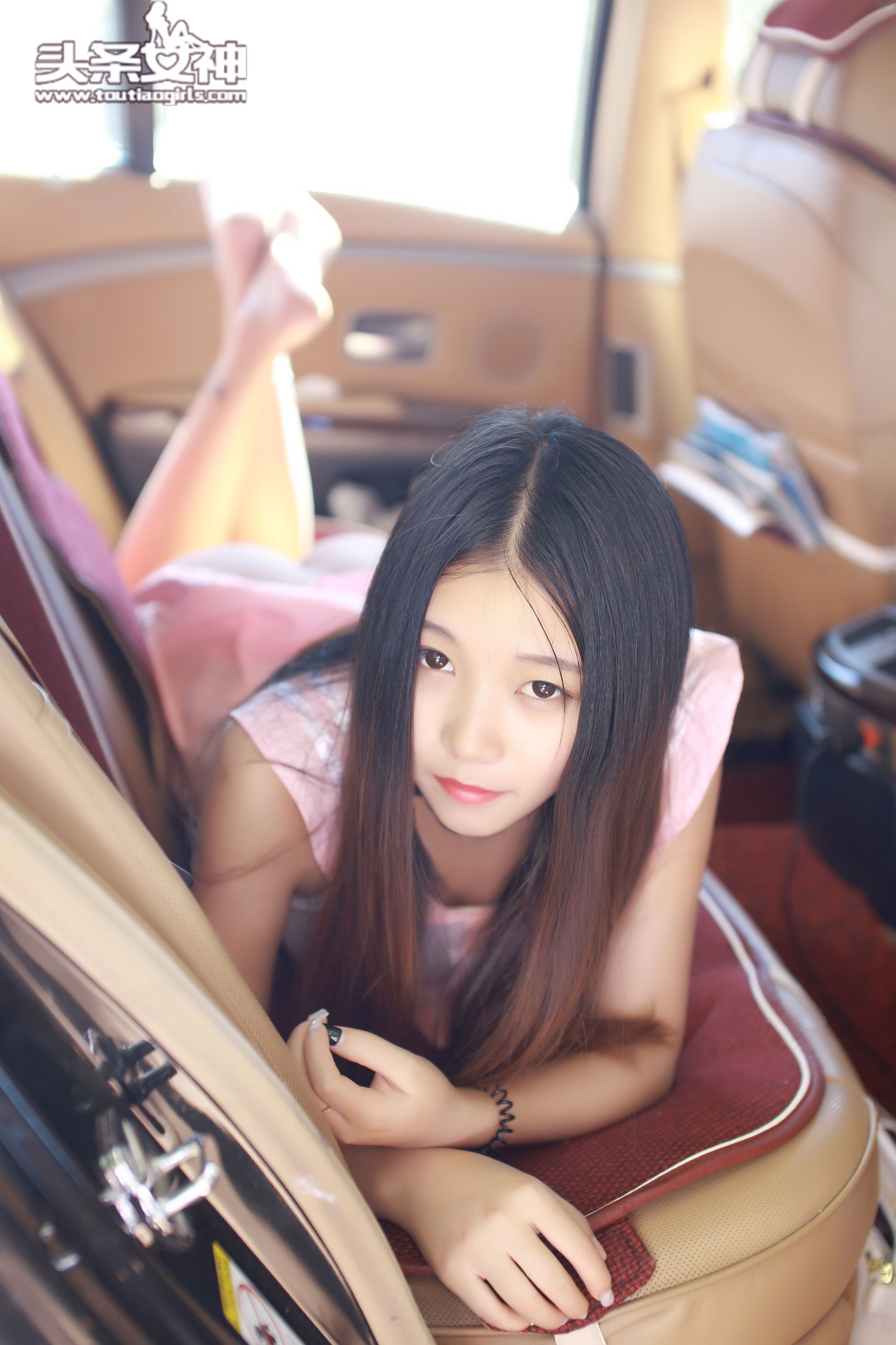 小雨《野外极致露出》-图20