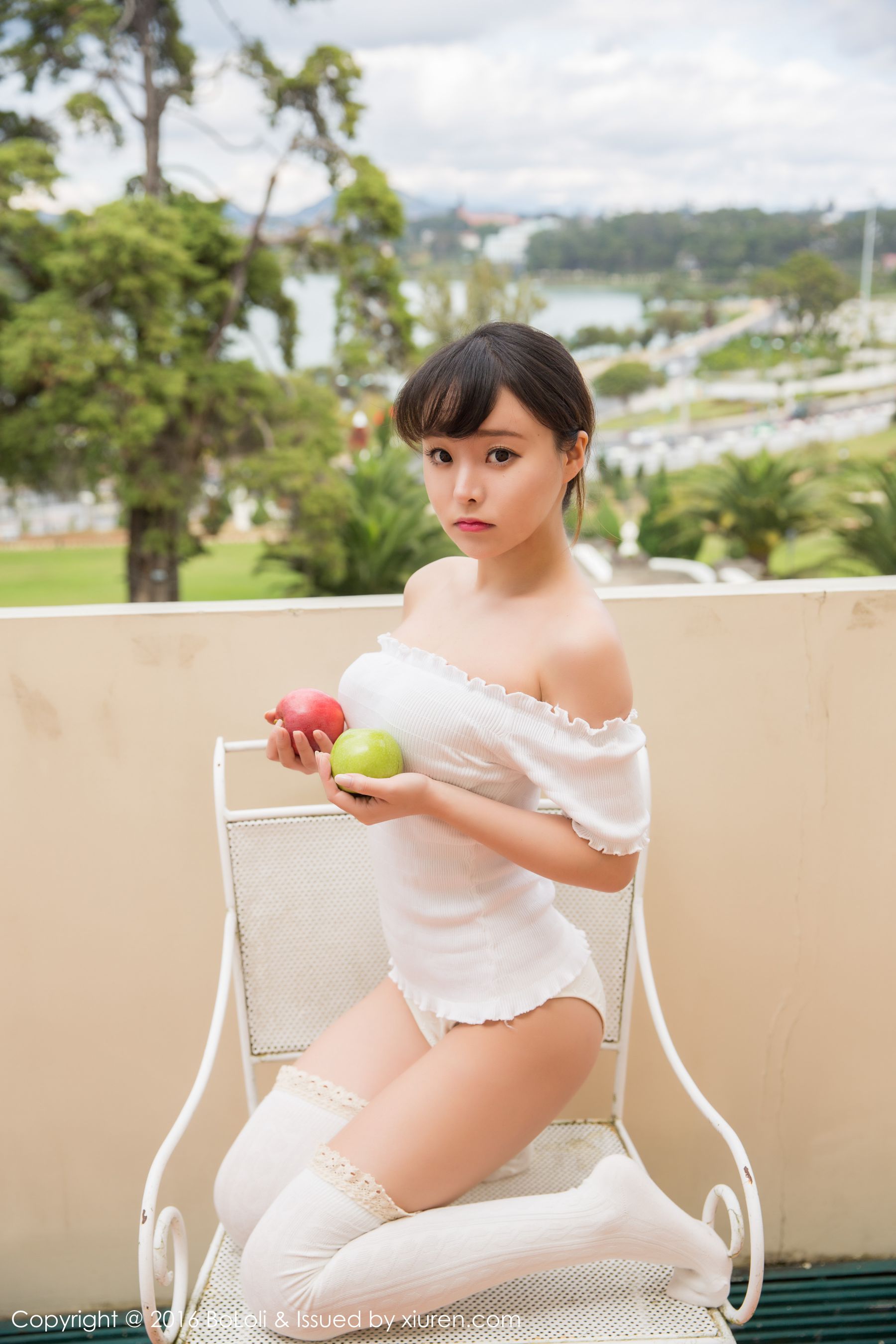 柳侑绮Sevenbaby《越南大叻旅拍》蕾丝装+SM诱惑  Vol.088 写真集-图0
