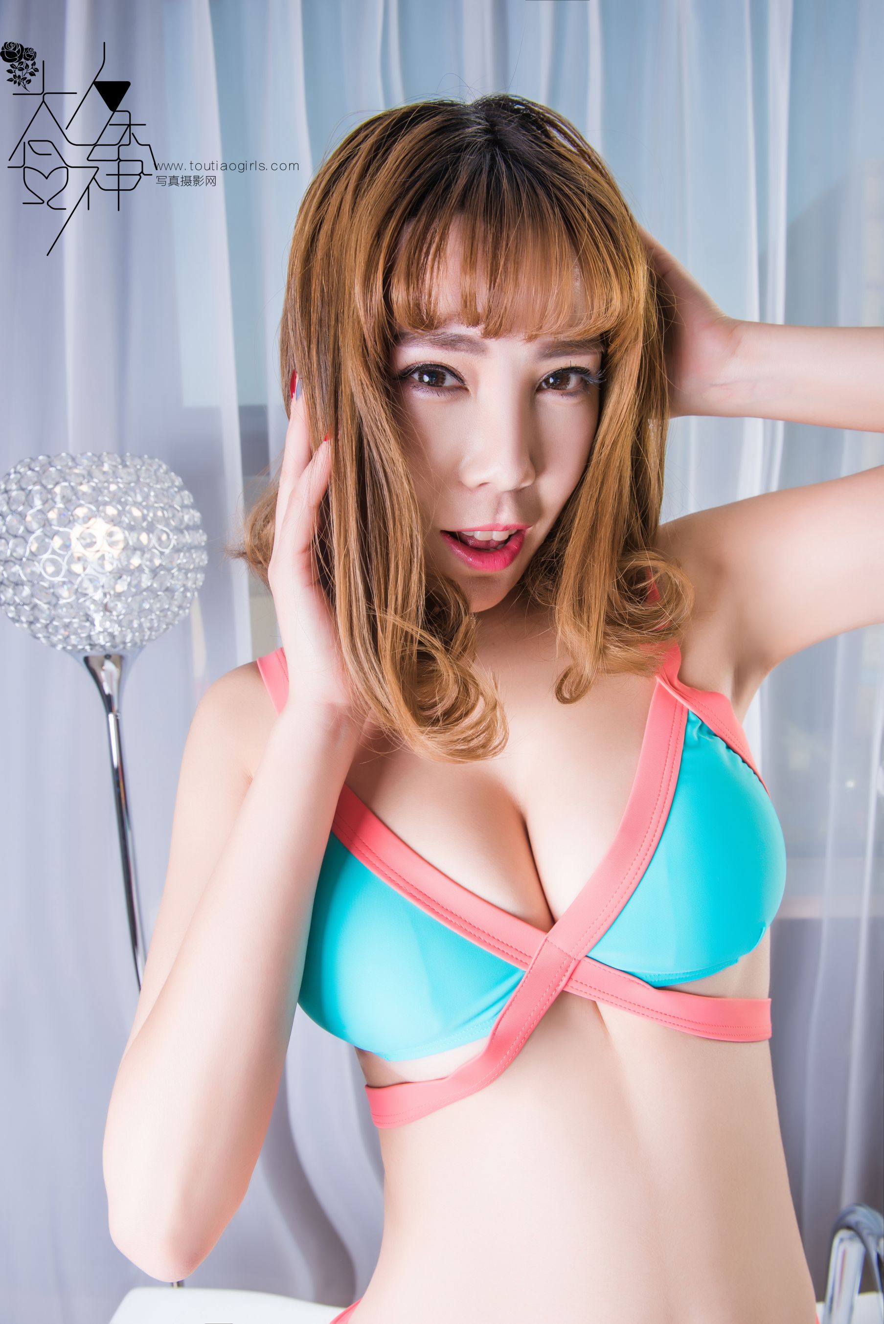 李绫绾《气质轻熟女 蜜桃美臀》-图5