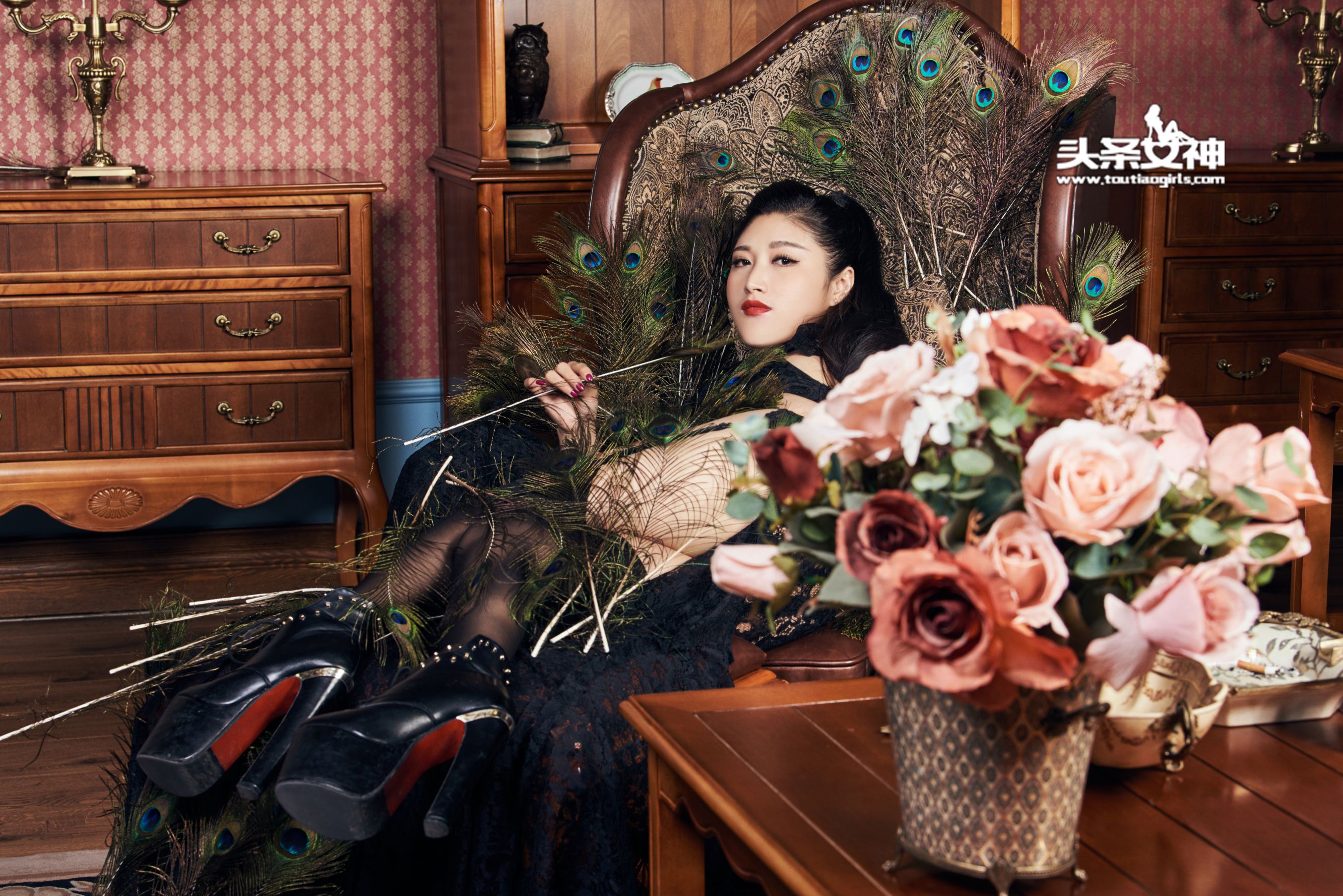 盼盼已鸠/杨玉奴《凤凰黑丝乳娘》  VIP专享-图6