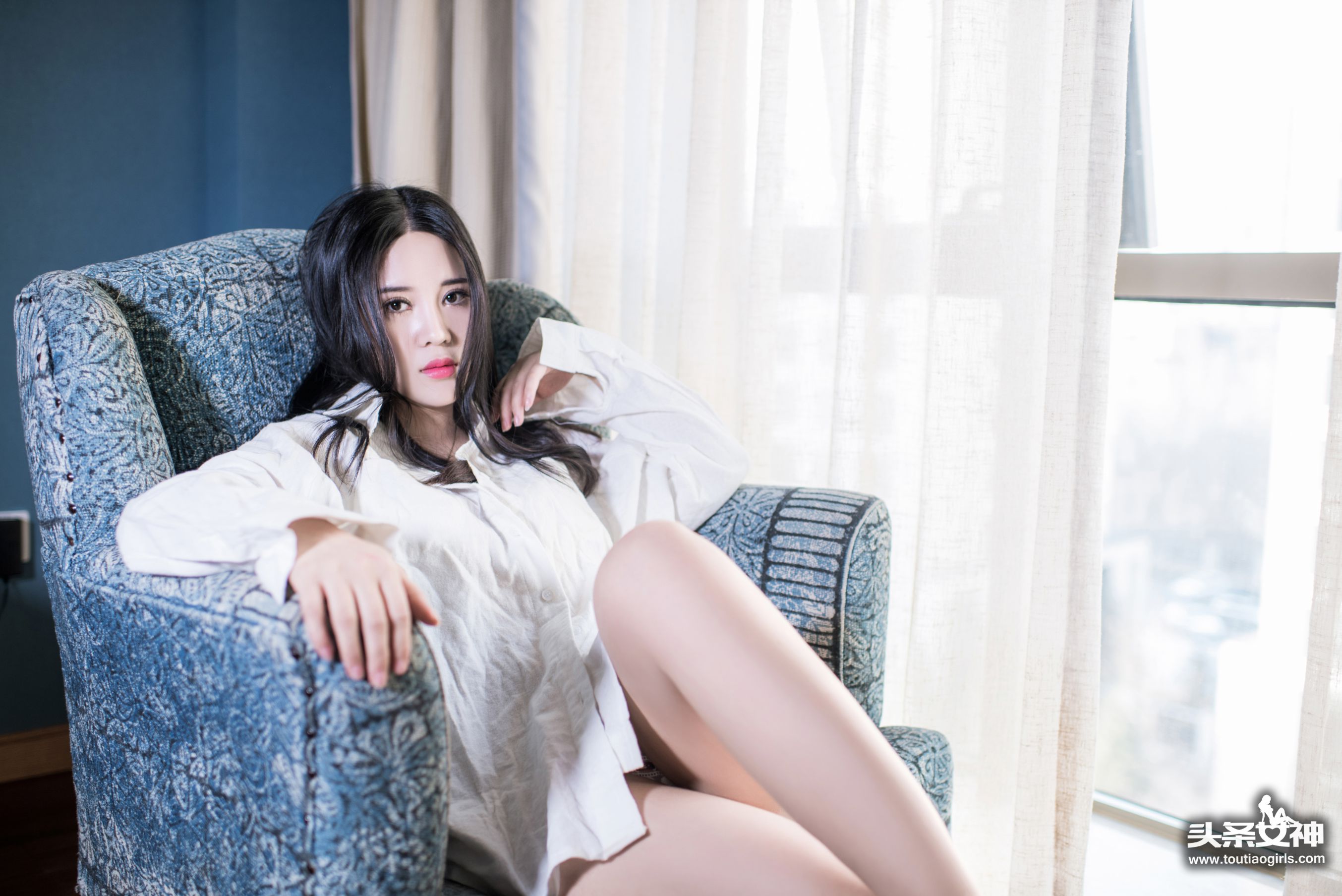 Sukki可儿《性感开发 热情白衬衣》-图0