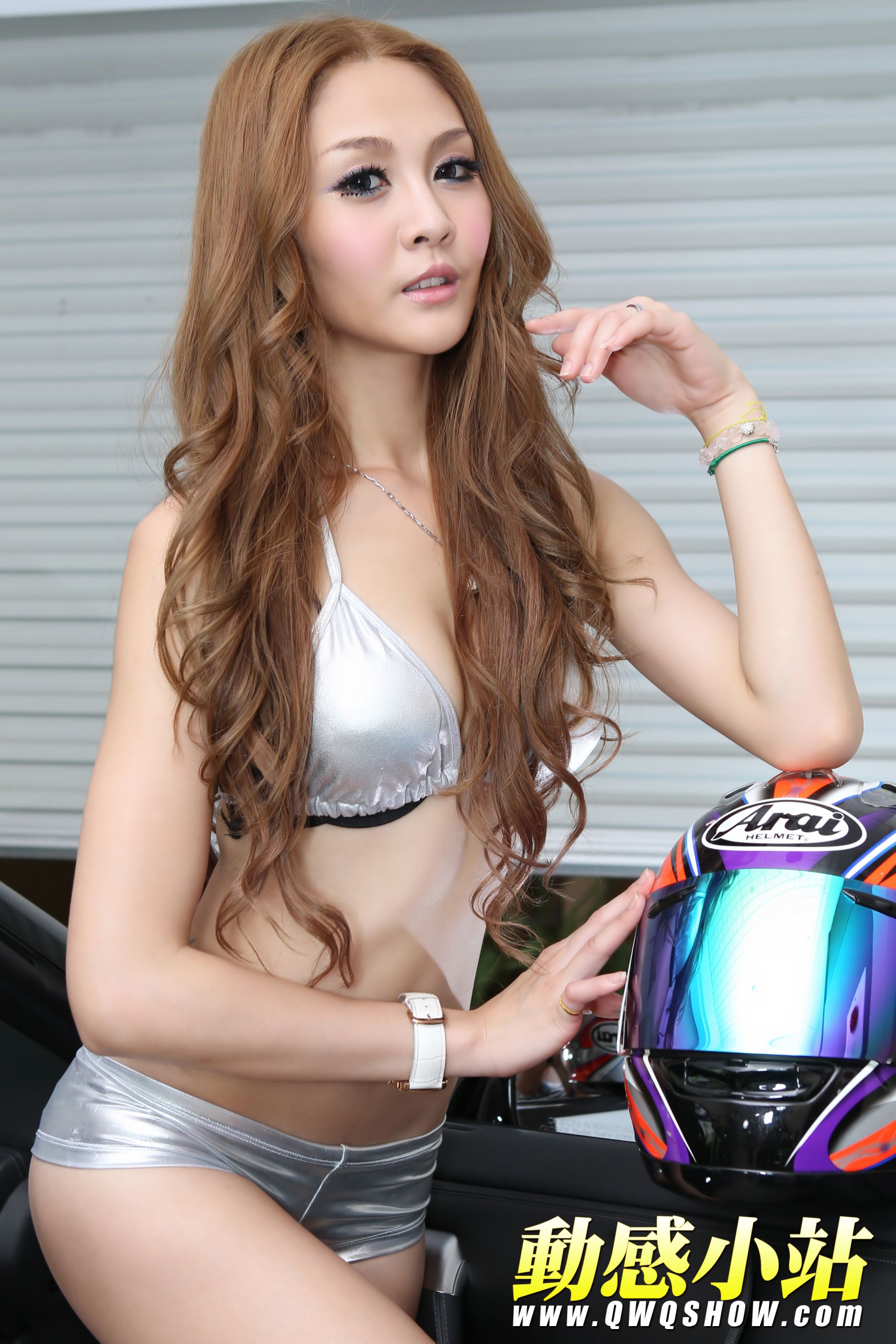 动感之星ShowTimeDancer 蜜桃《银色泳装跑车美女》  NO.175-图16