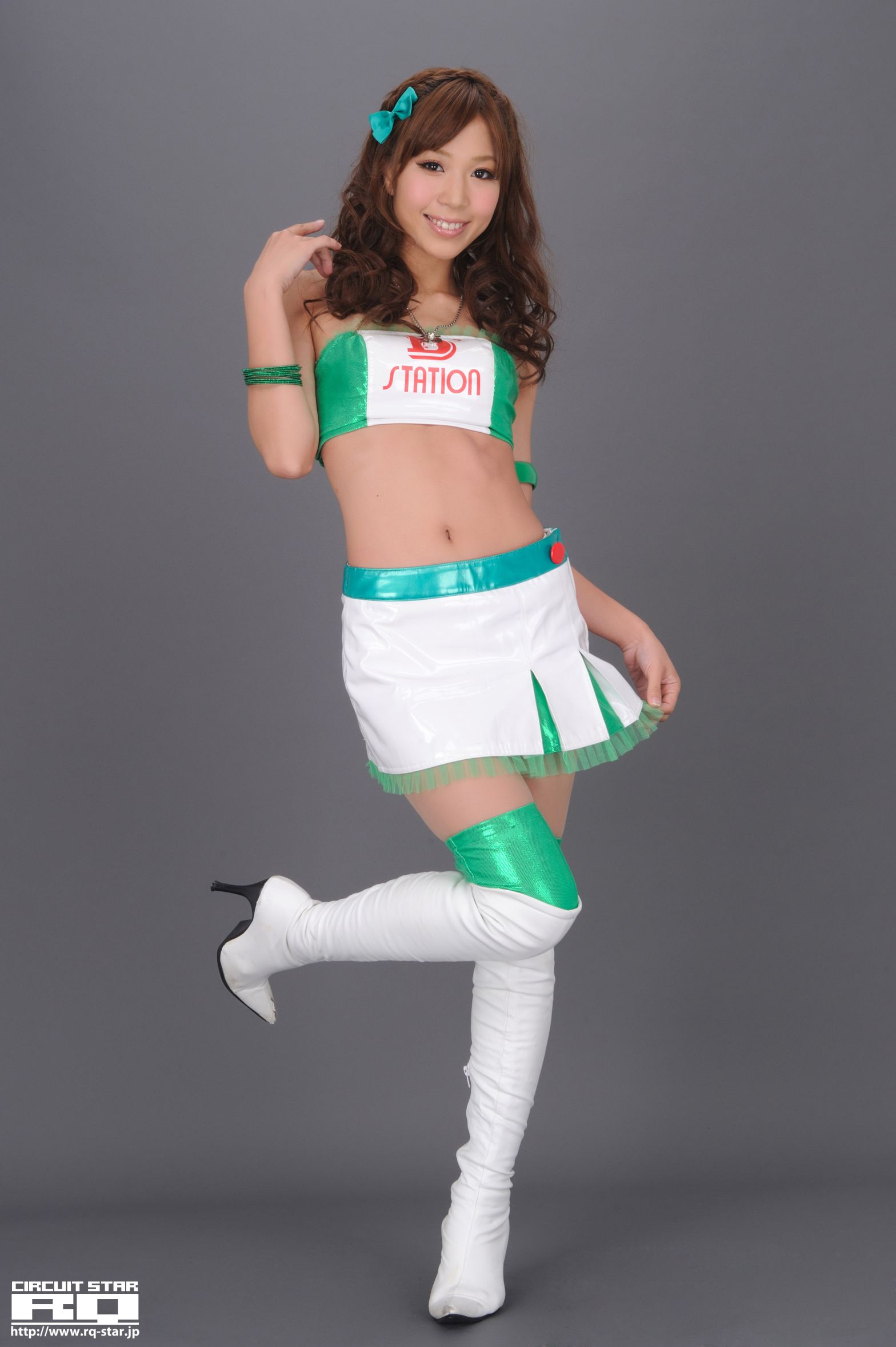 NO.00546 Yuko Momokawa 桃川祐子 Race Queen 写真集-图3