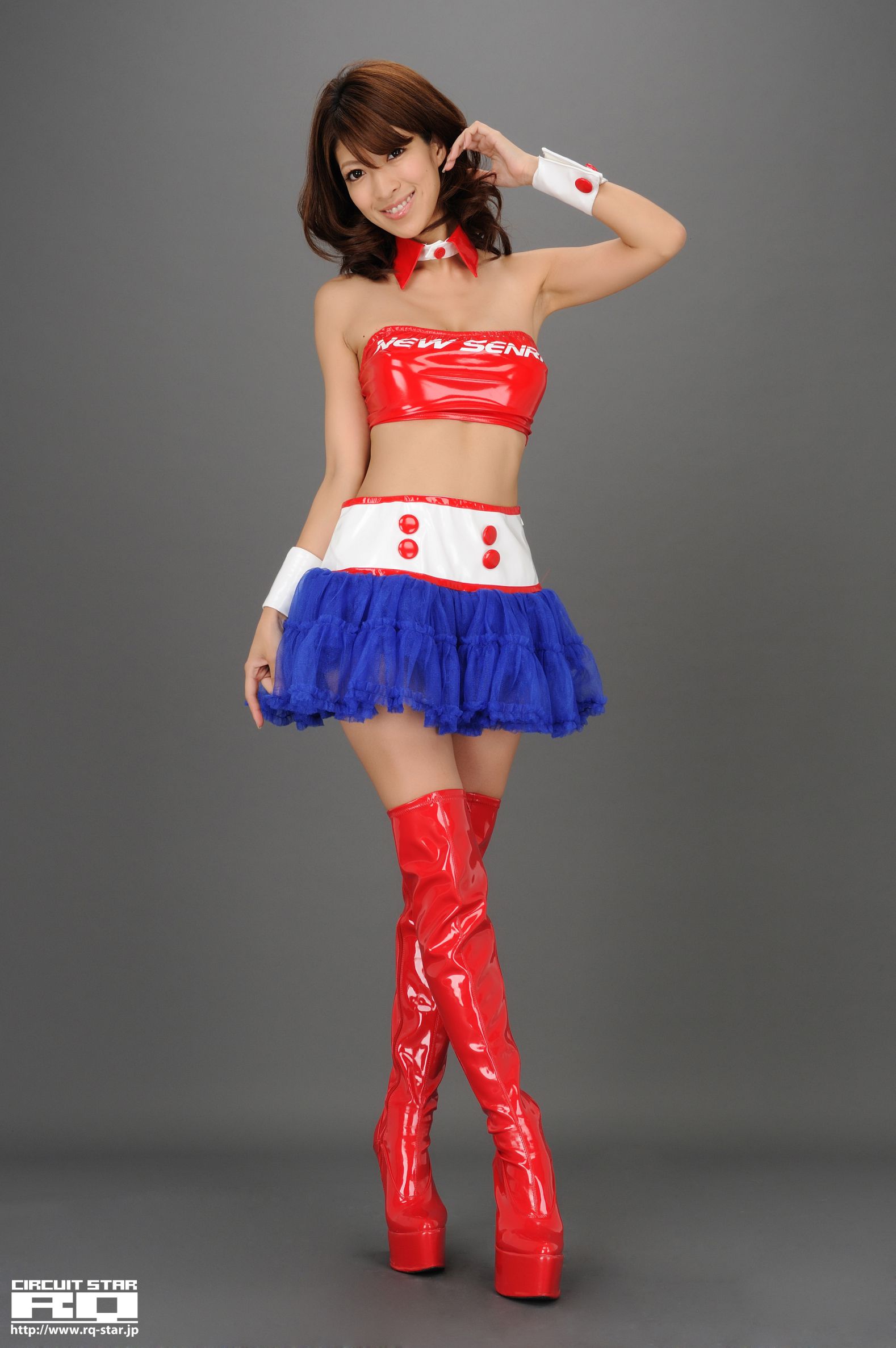 NO.00552 Ako Kurosaki 黒崎あこ Race Queen 写真集-图2