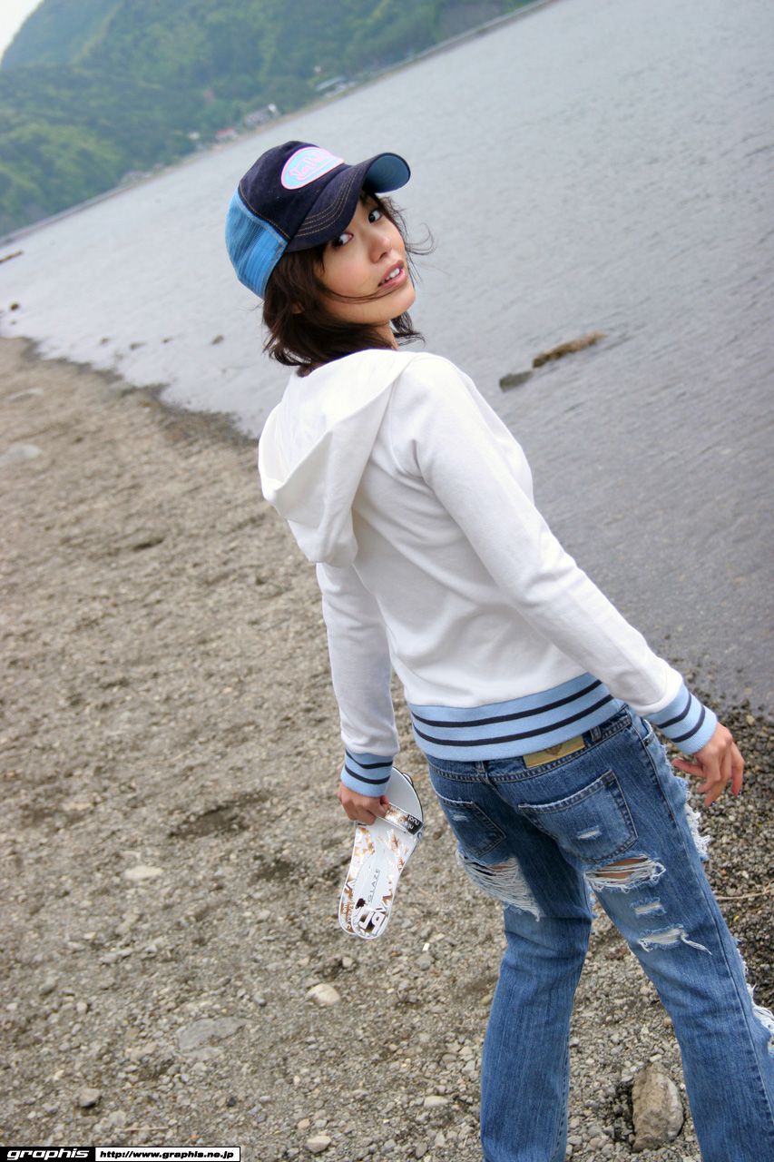 First Gravure 初脱ぎ娘 秋元なつみ/秋元夏美-图1