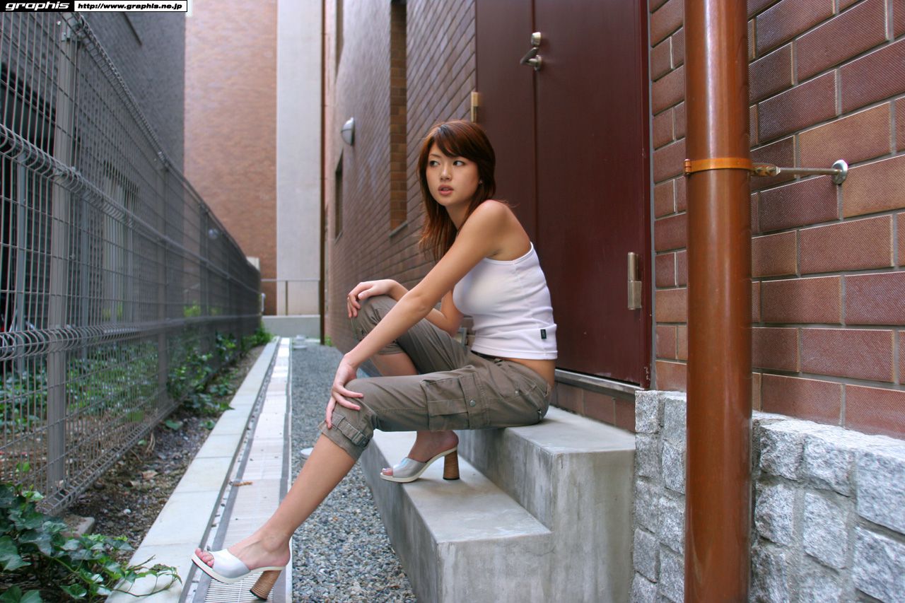 First Gravure 初脱ぎ娘 佐藤江梨花-图5