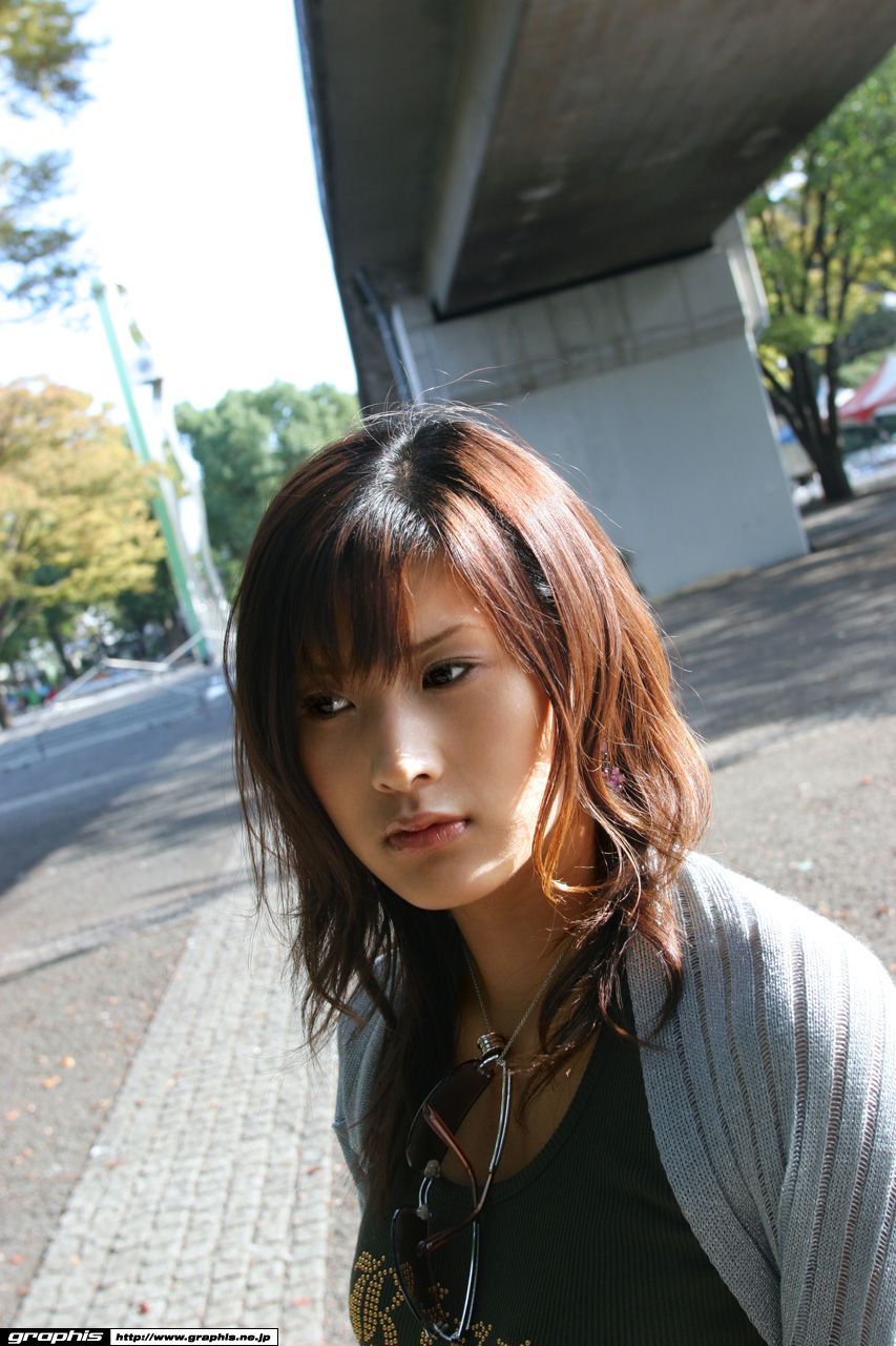 Sara Tsukigami 月神サテ  First Gravure 初脱ぎ娘-图0