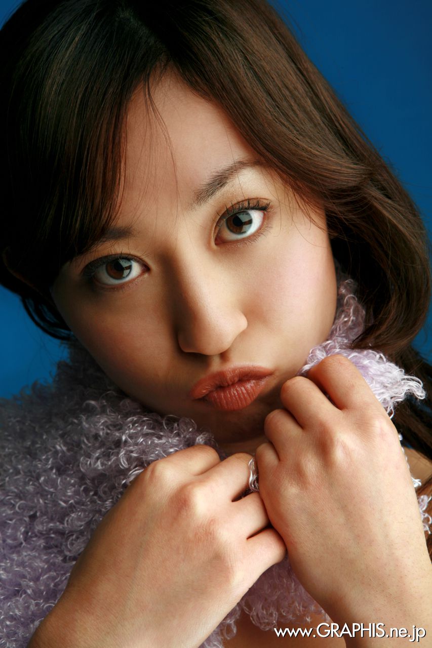 Momo Yoshizawa 吉沢もも  First Gravure 初脱ぎ娘-图31